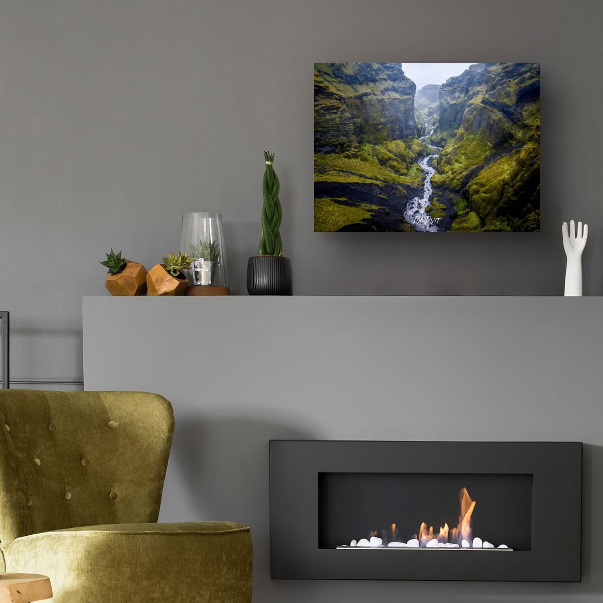 Mulagljufur Canyon Flow, Iceland