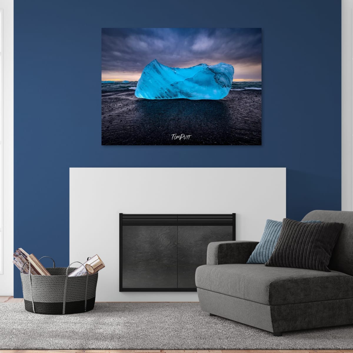 Blue Diamond, Iceland