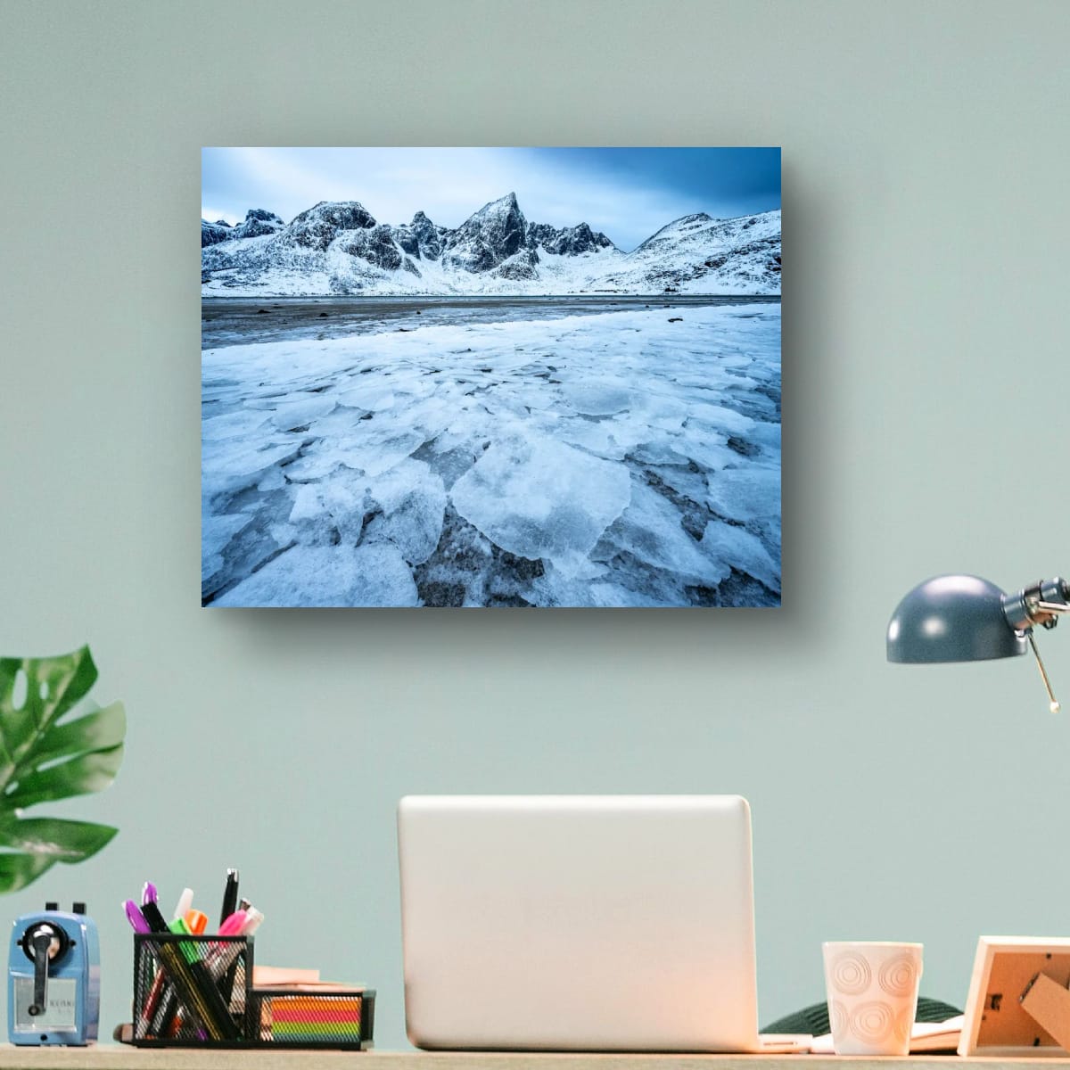 Arctic Monochrome, Lofoten