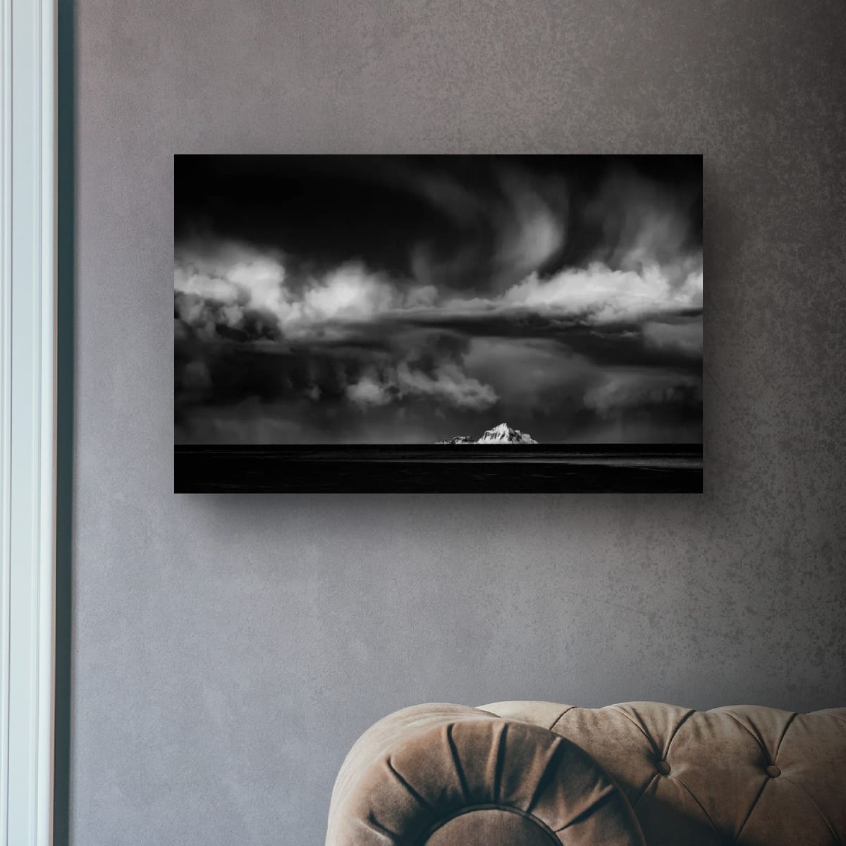 In the Eye of the Storm, Lofoten