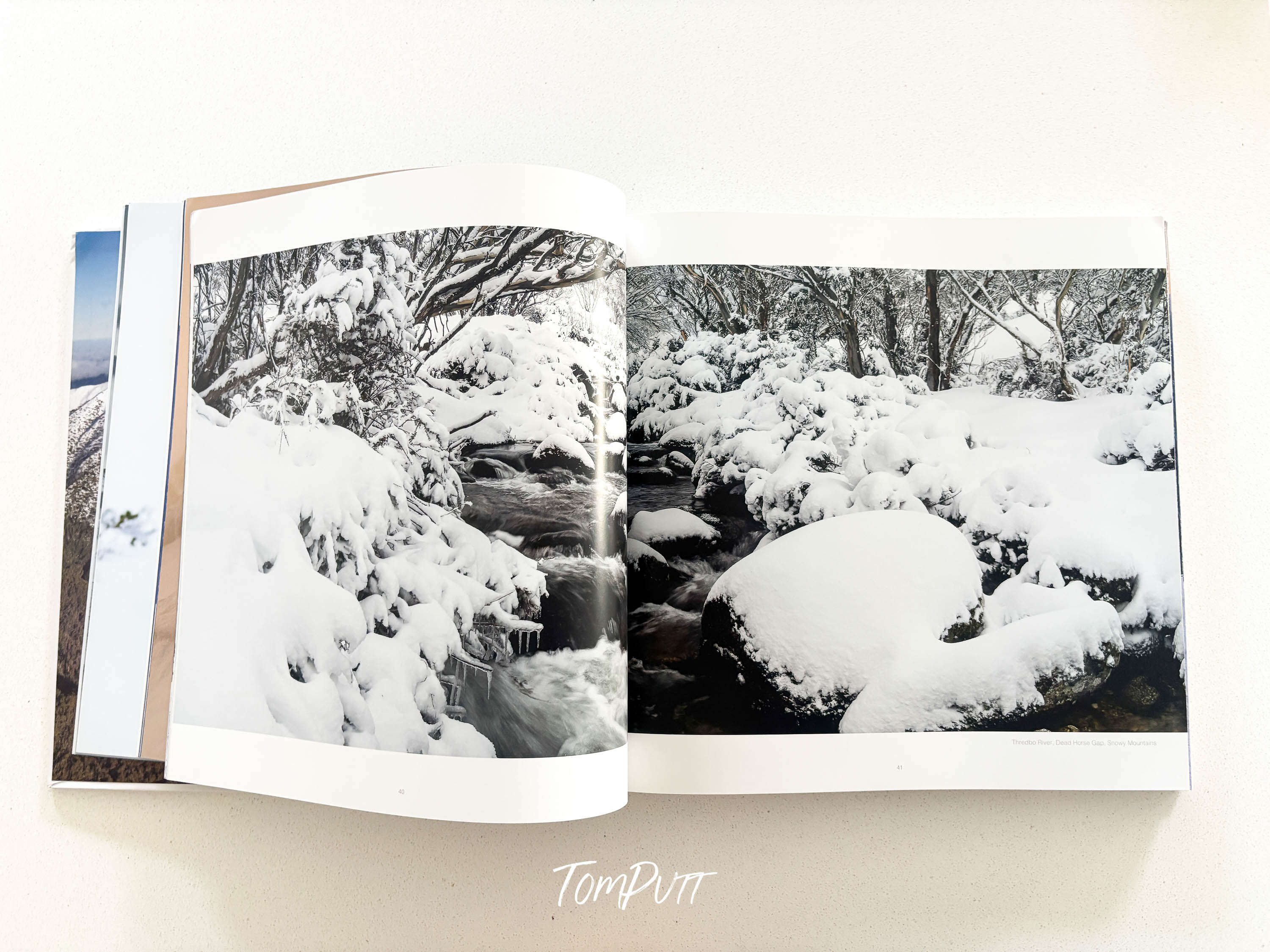 SNOW - The Snow Landscapes of Australia QR