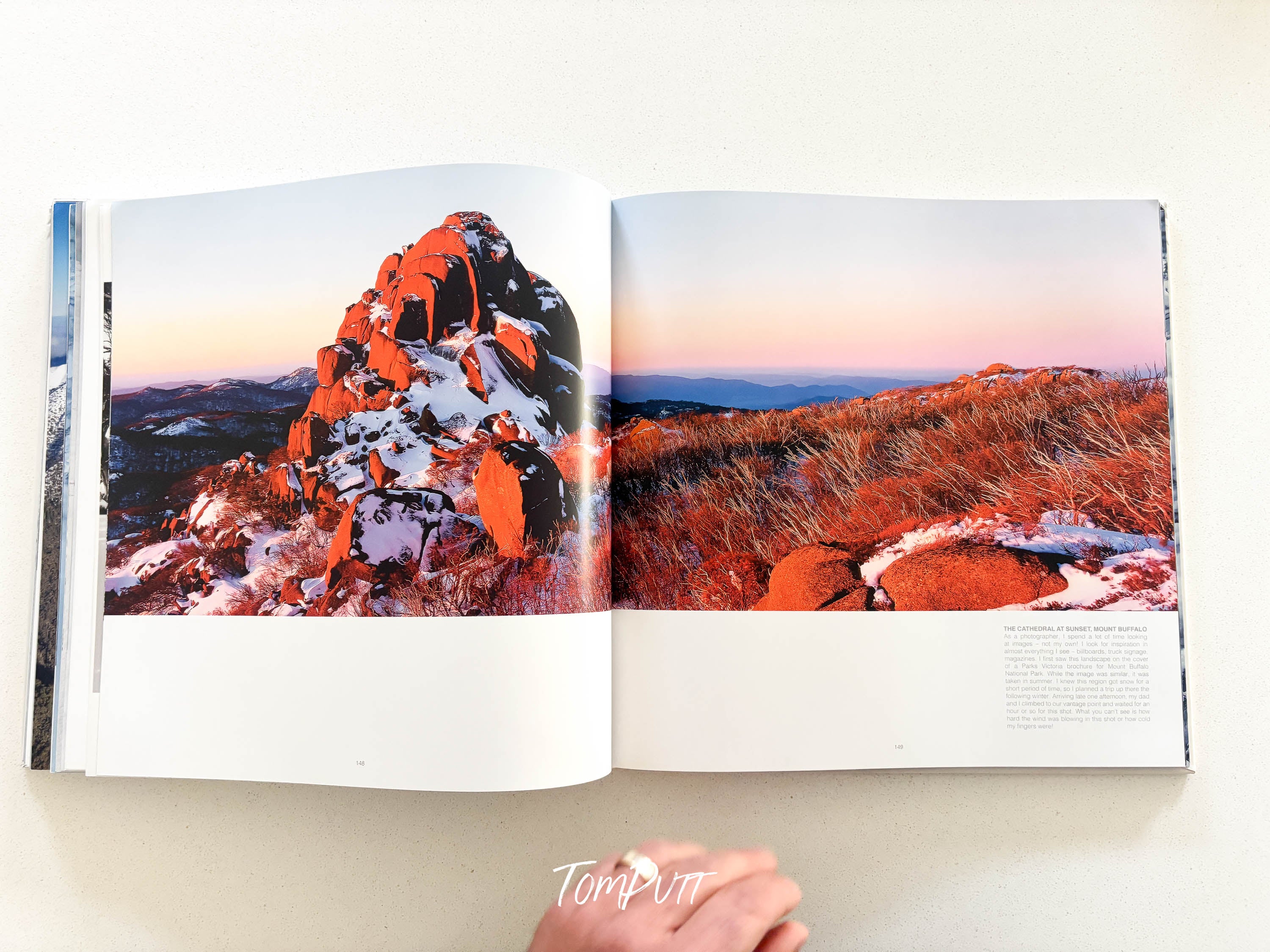 SNOW - The Snow Landscapes of Australia QR