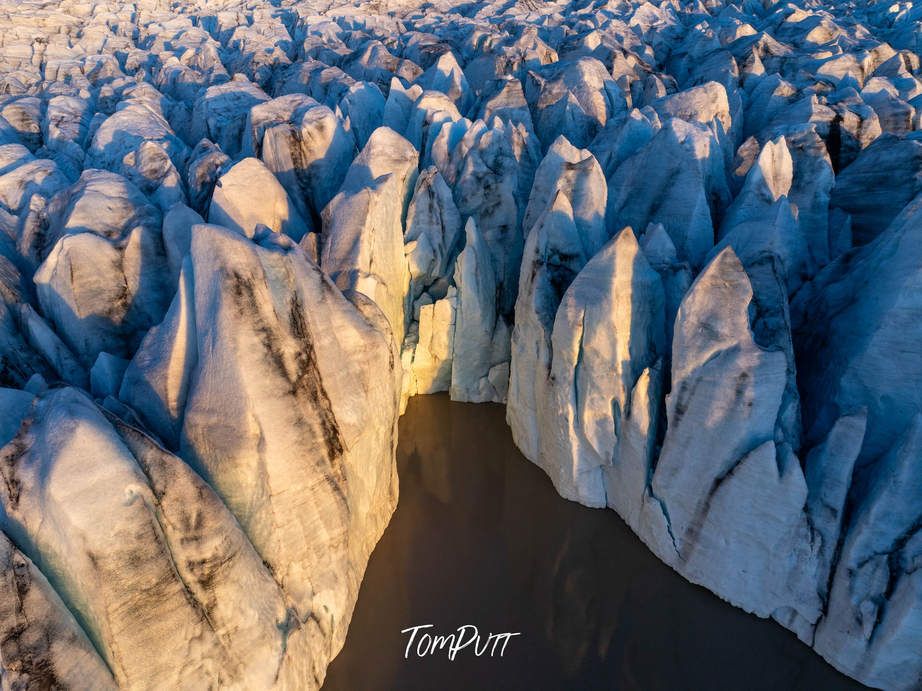 Icy Sentinels, Iceland