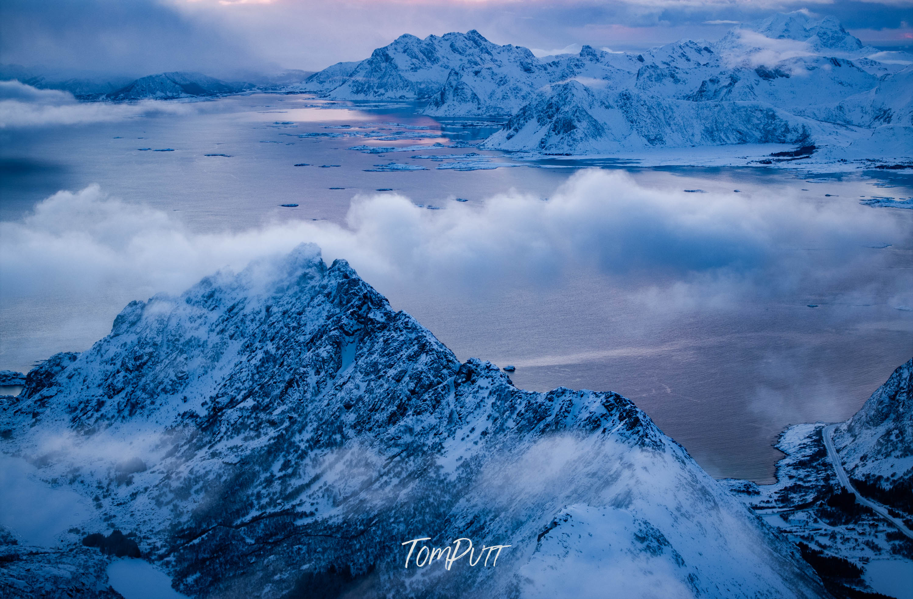 Misty Mountains, Lofoten