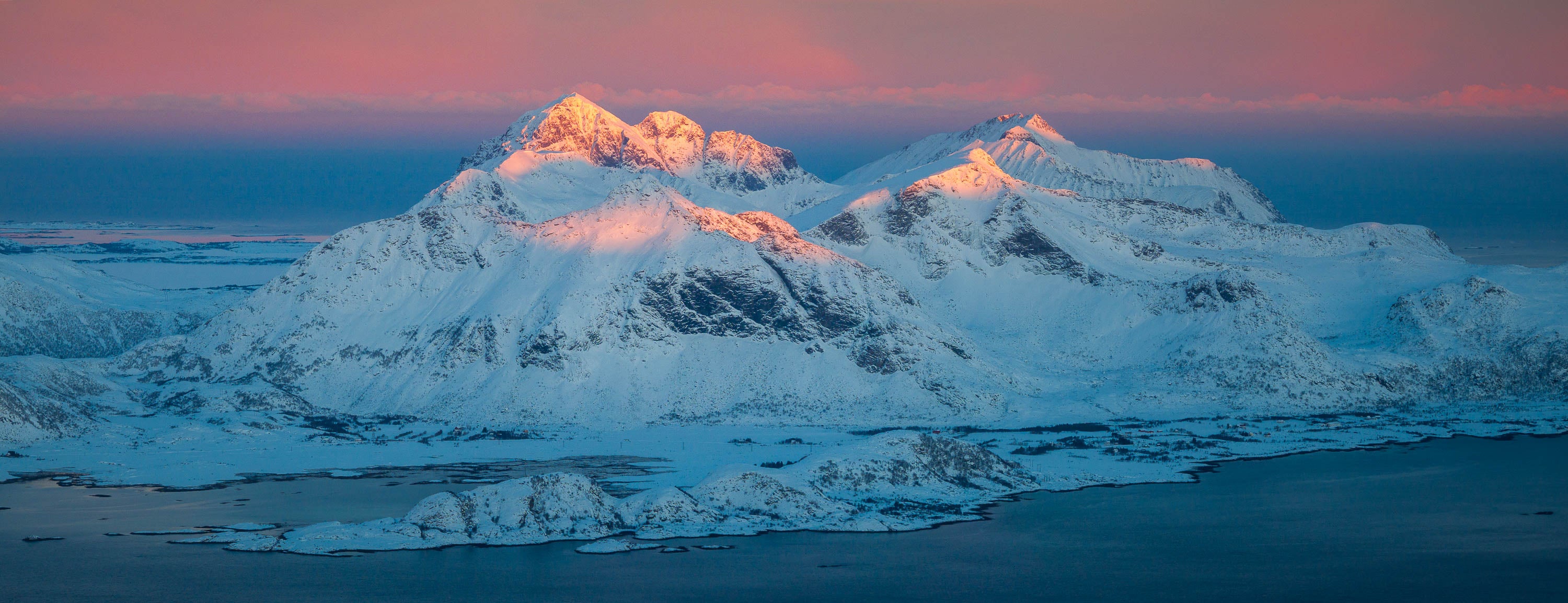 Sun-Kissed Peaks, Lofoten