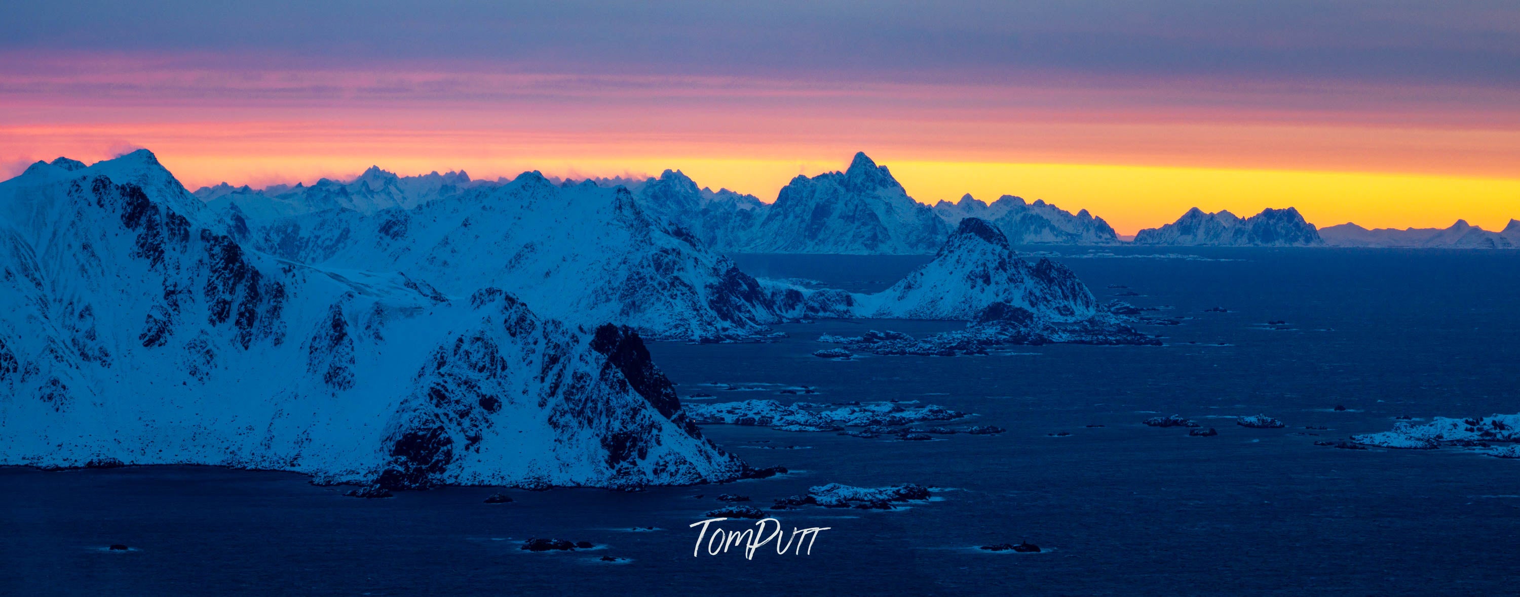 As Night Falls Over Lofoten