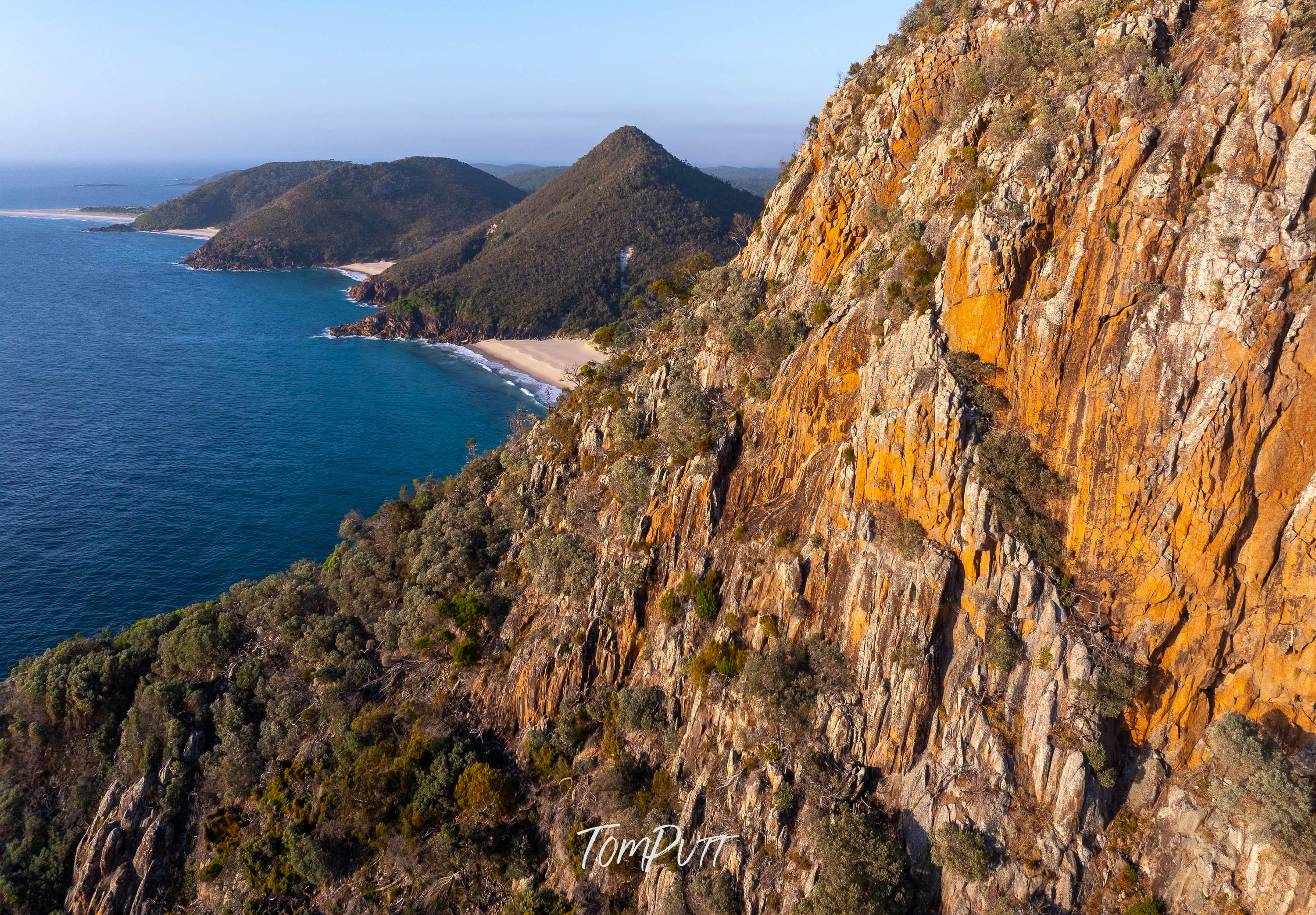 Chain of Mountains, Nelson Bay