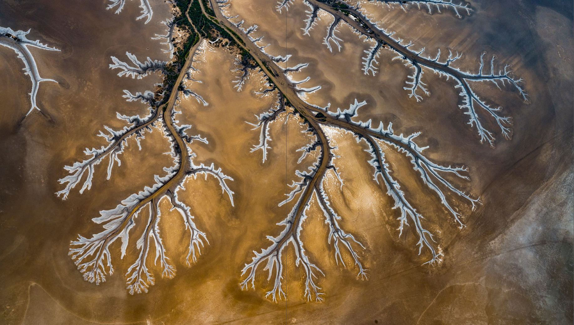 ! ***PRE-ORDER*** The Kimberley - Unseen Landscapes