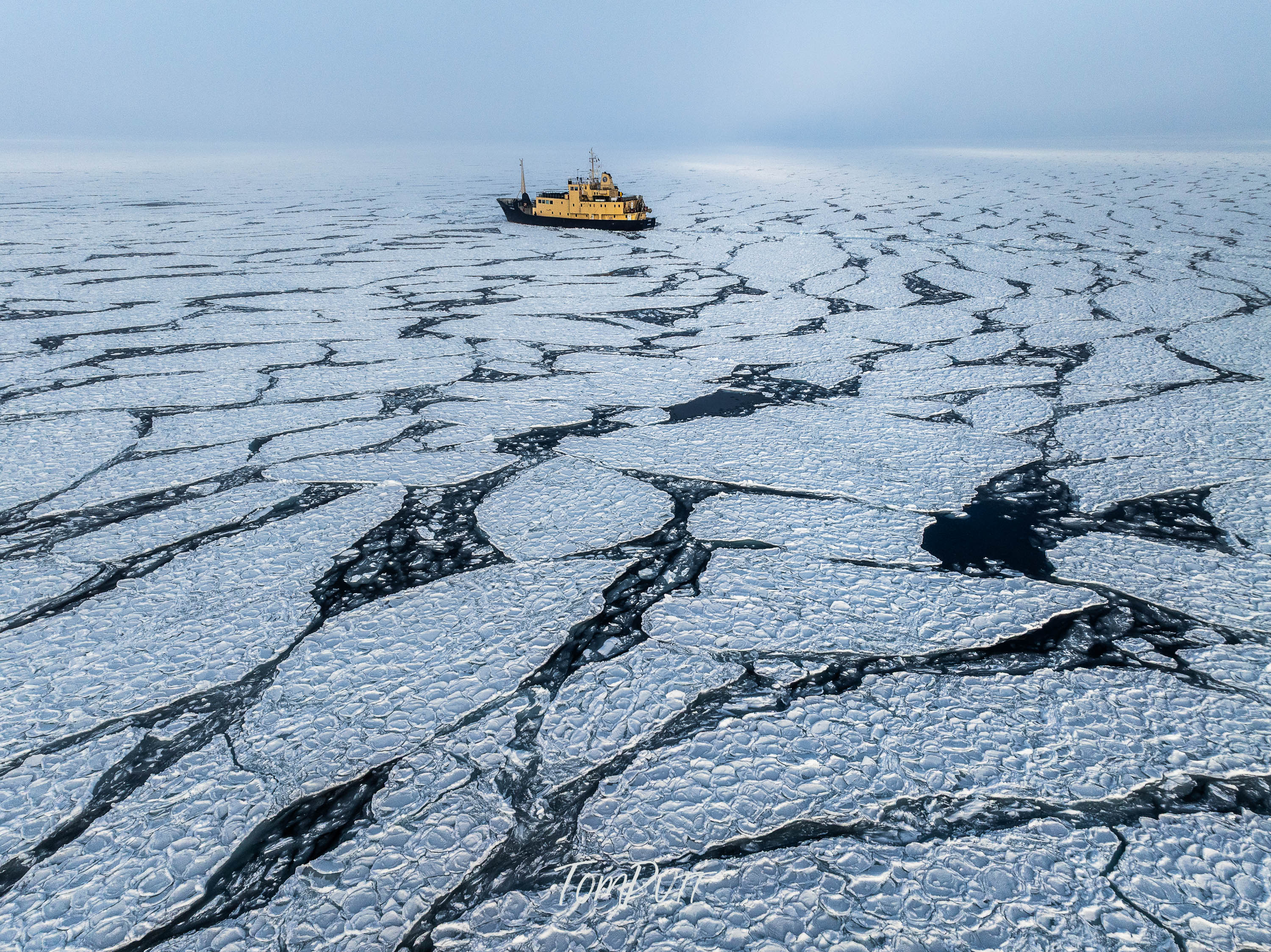Breaking the Ice, Svalbard