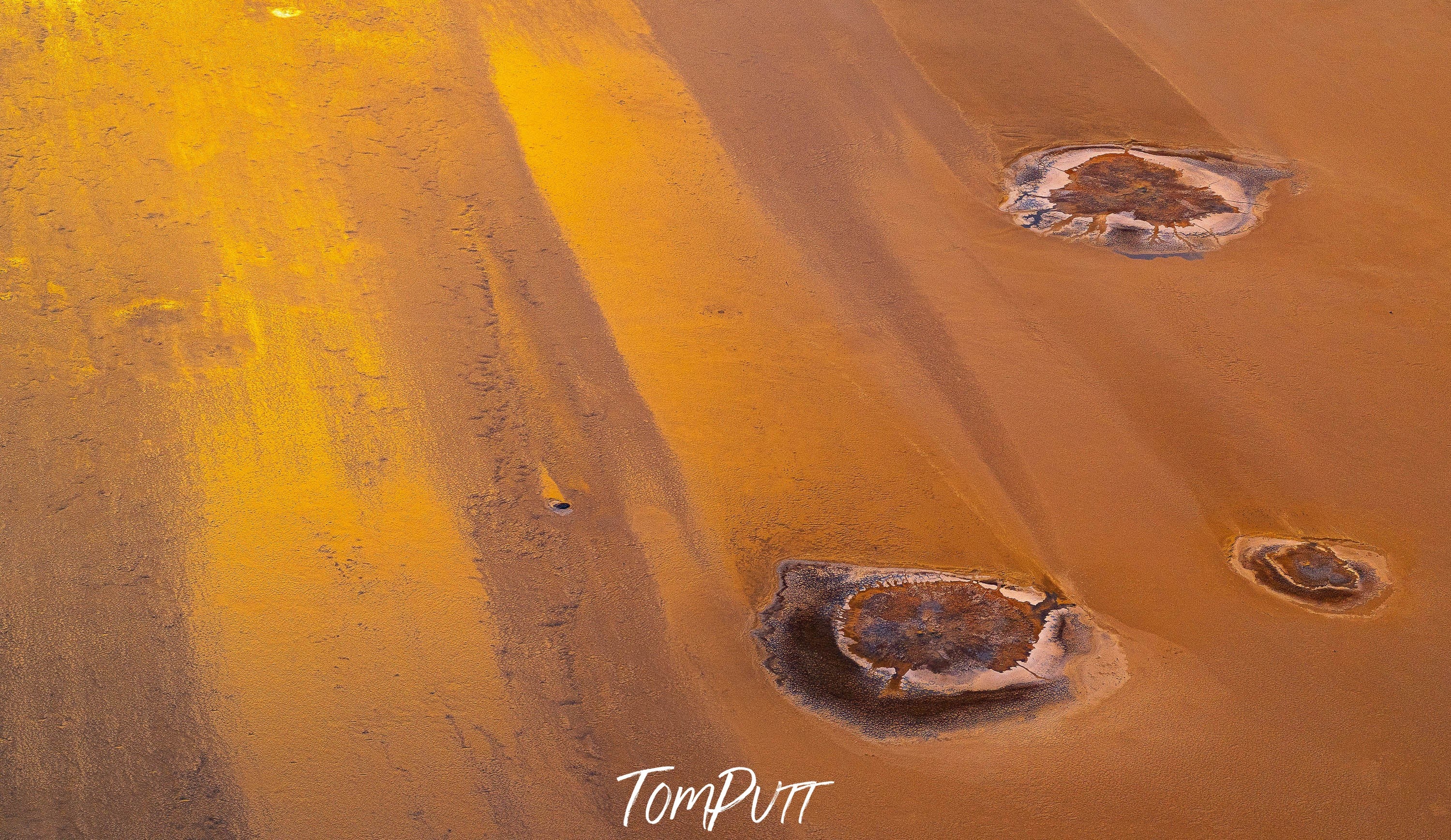 Alien Landing, Halligan Bay, Lake Eyre, SA