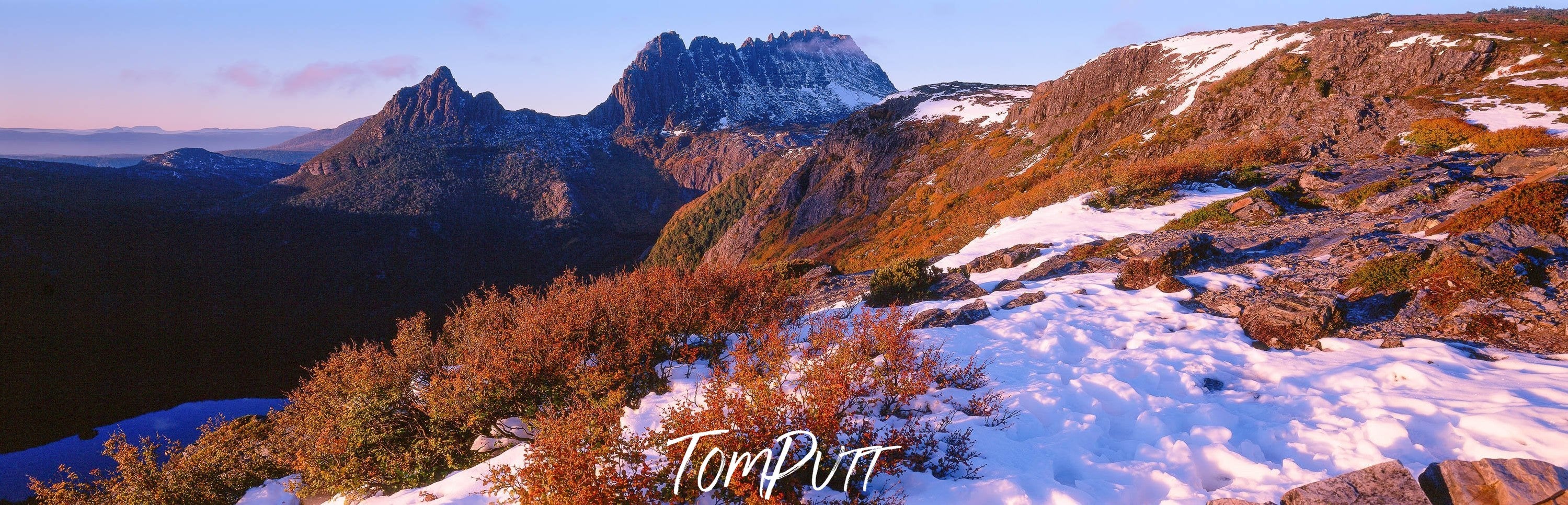 Wide mountain walls with some fresh snow over, Marion's Lookout in snow, Cradle Mountain, Tasmania