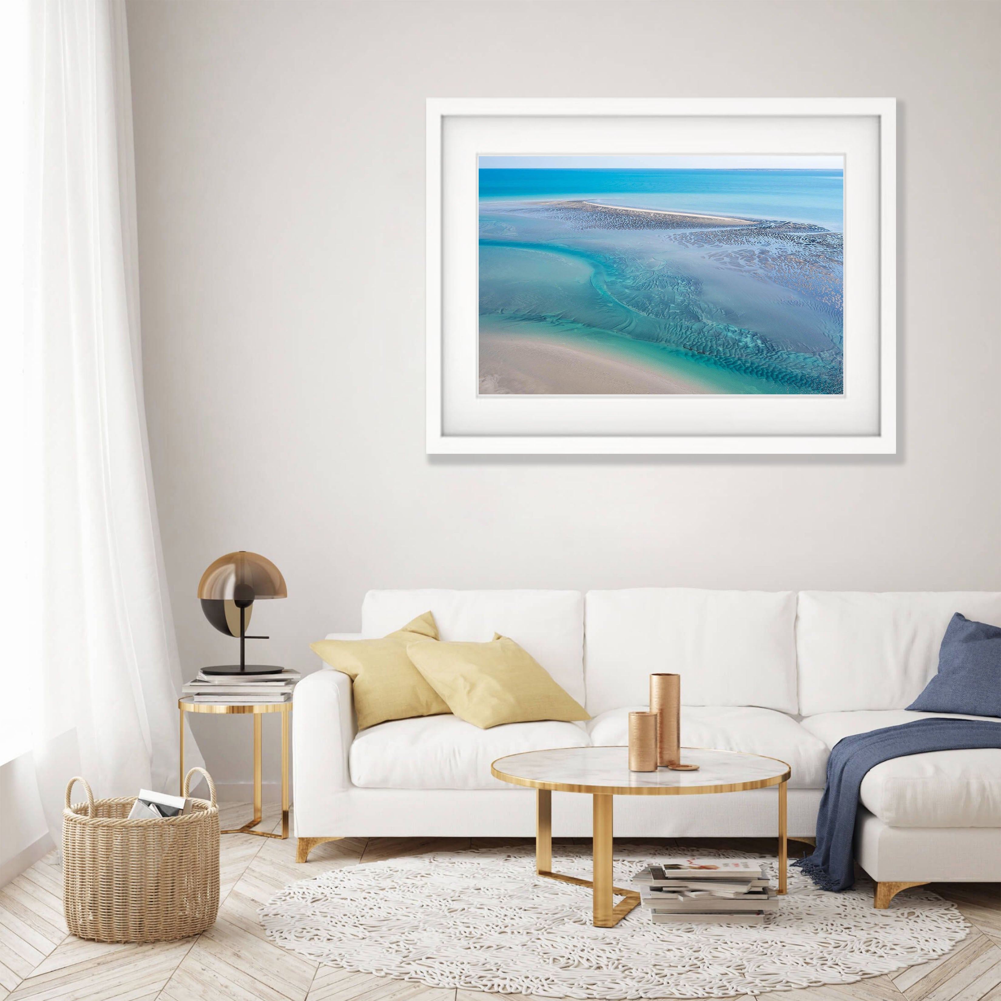 Island Embrace, Broome
