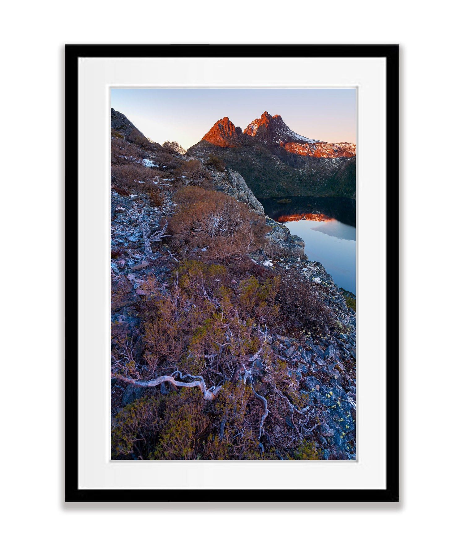 Cradle Mountain and Dove Lake early morning, Tasmania