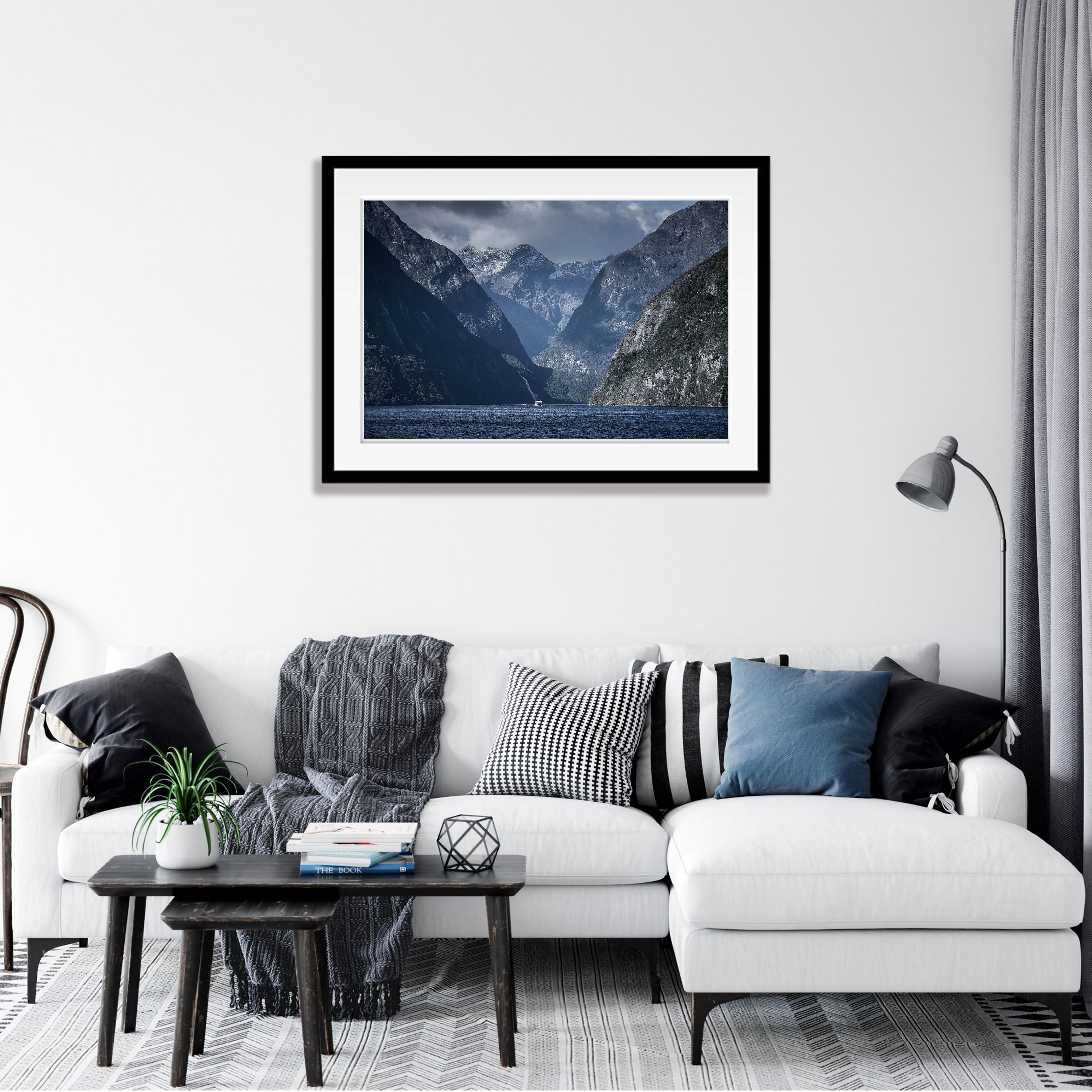 High Cliffs surrounding Milford Sound, Fiordland, New Zealand