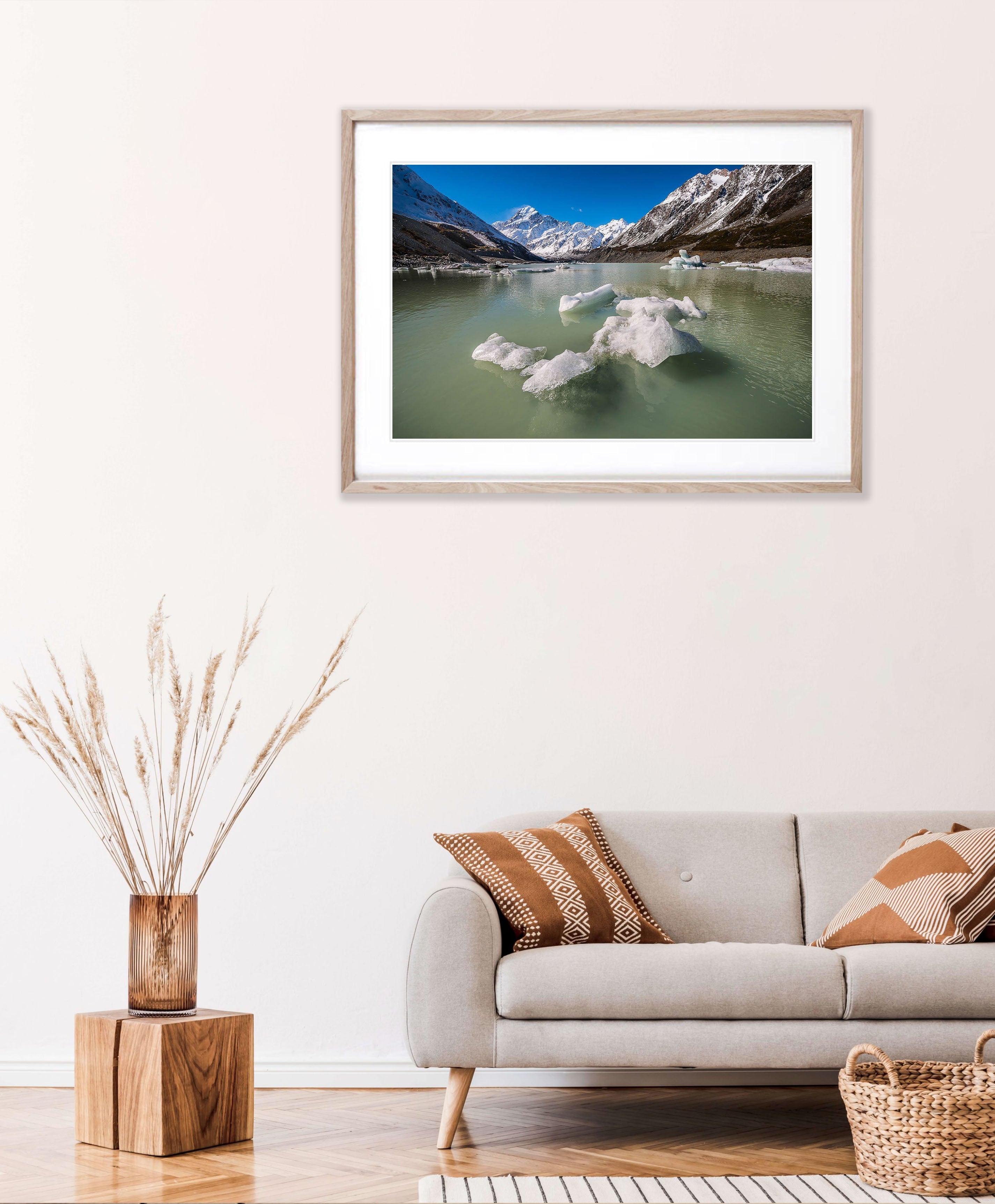 Icebergs, Hooker Lake, Mount Cook, New Zealand