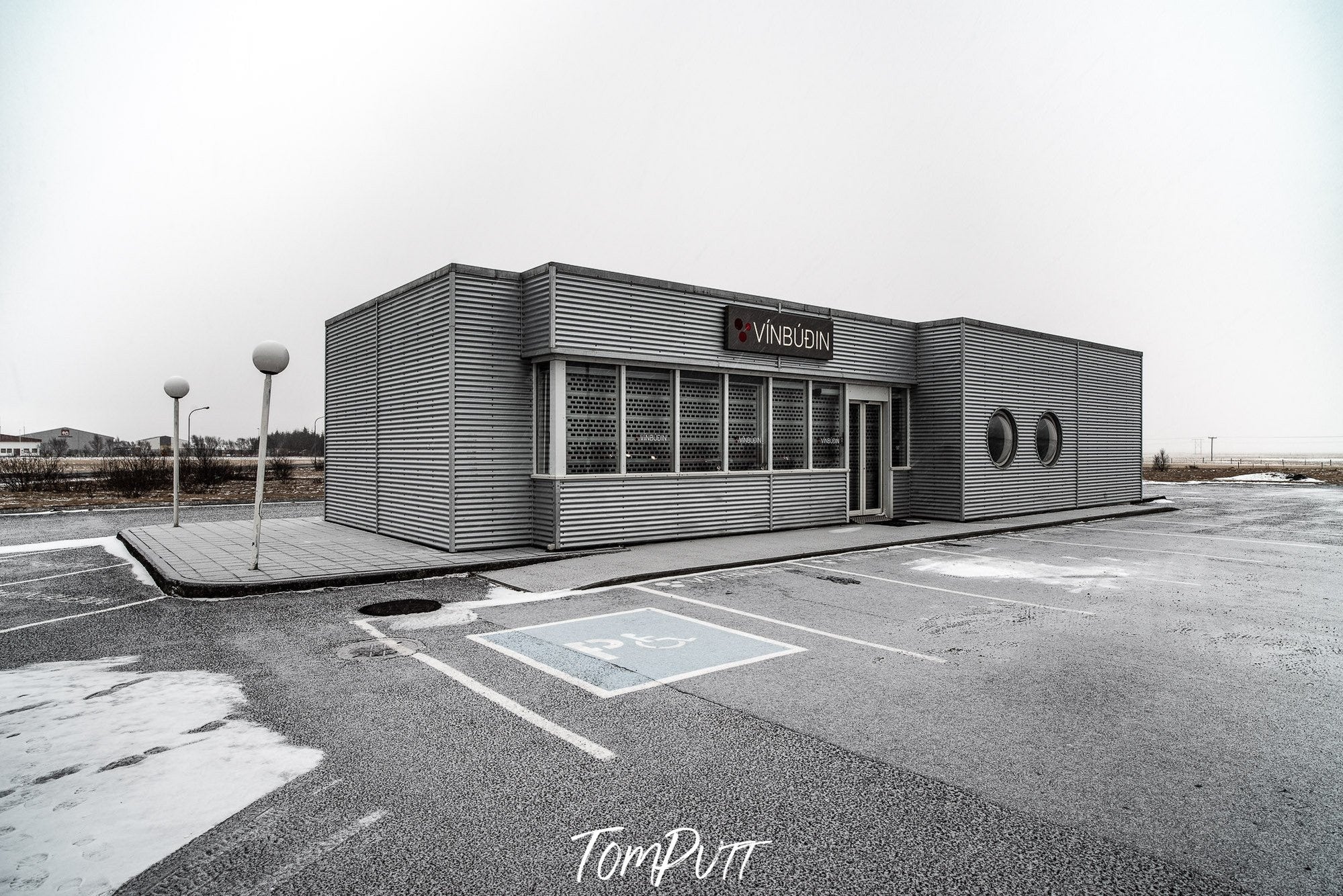 A resthouse in a silent city, Iceland No.23