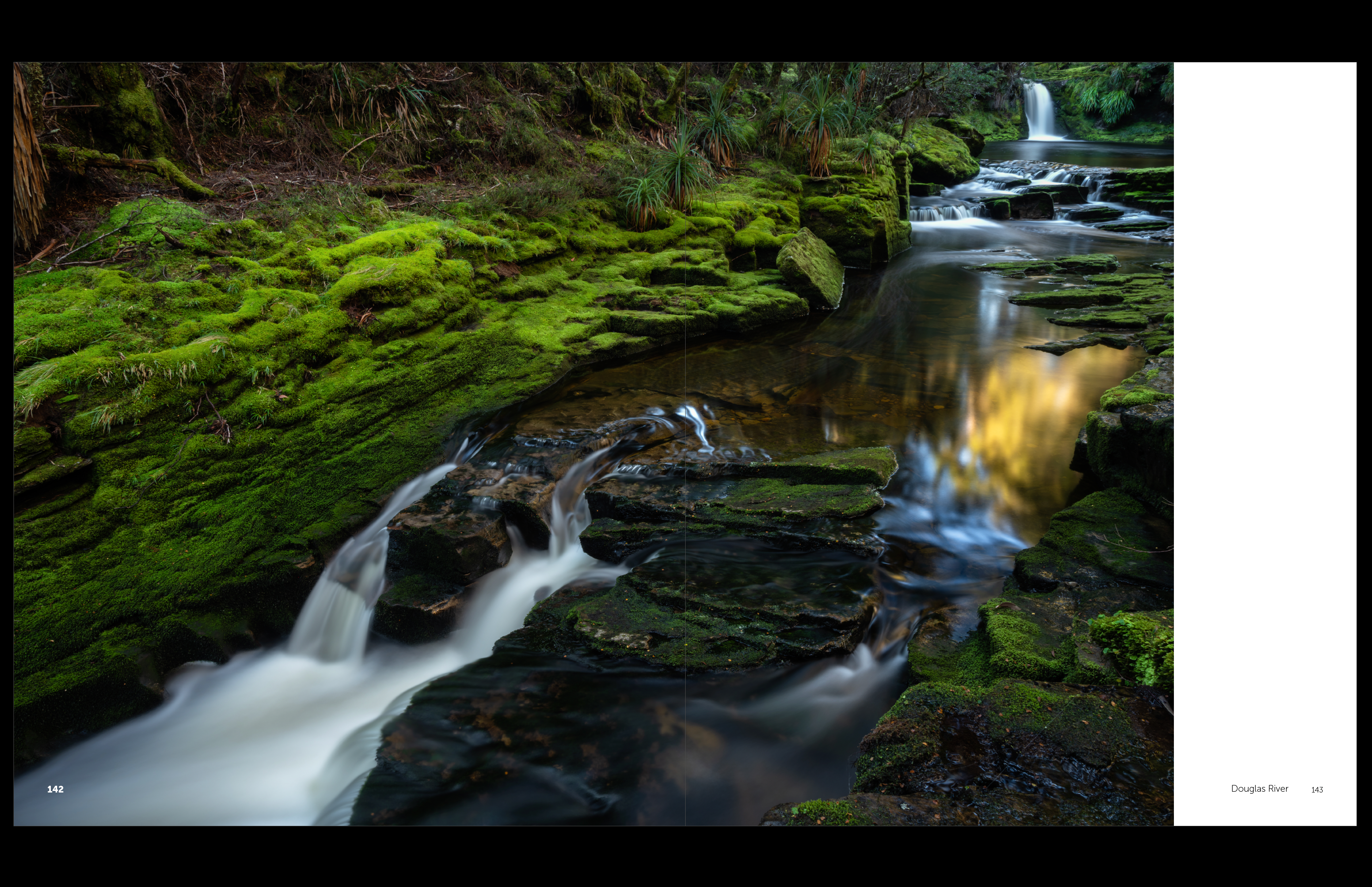 Cradle Mountain & The Overland Track book QR