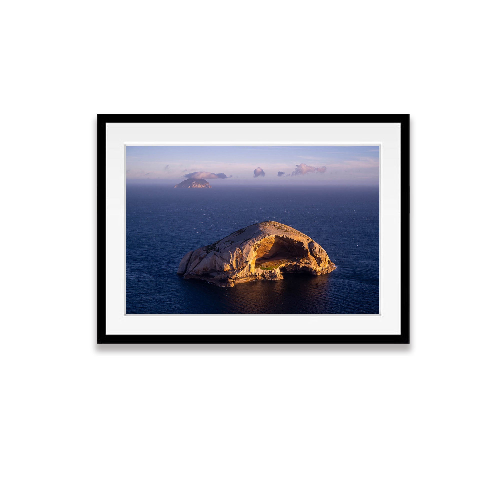 Scull Rock and Rodondo island, Wilson's Promontory