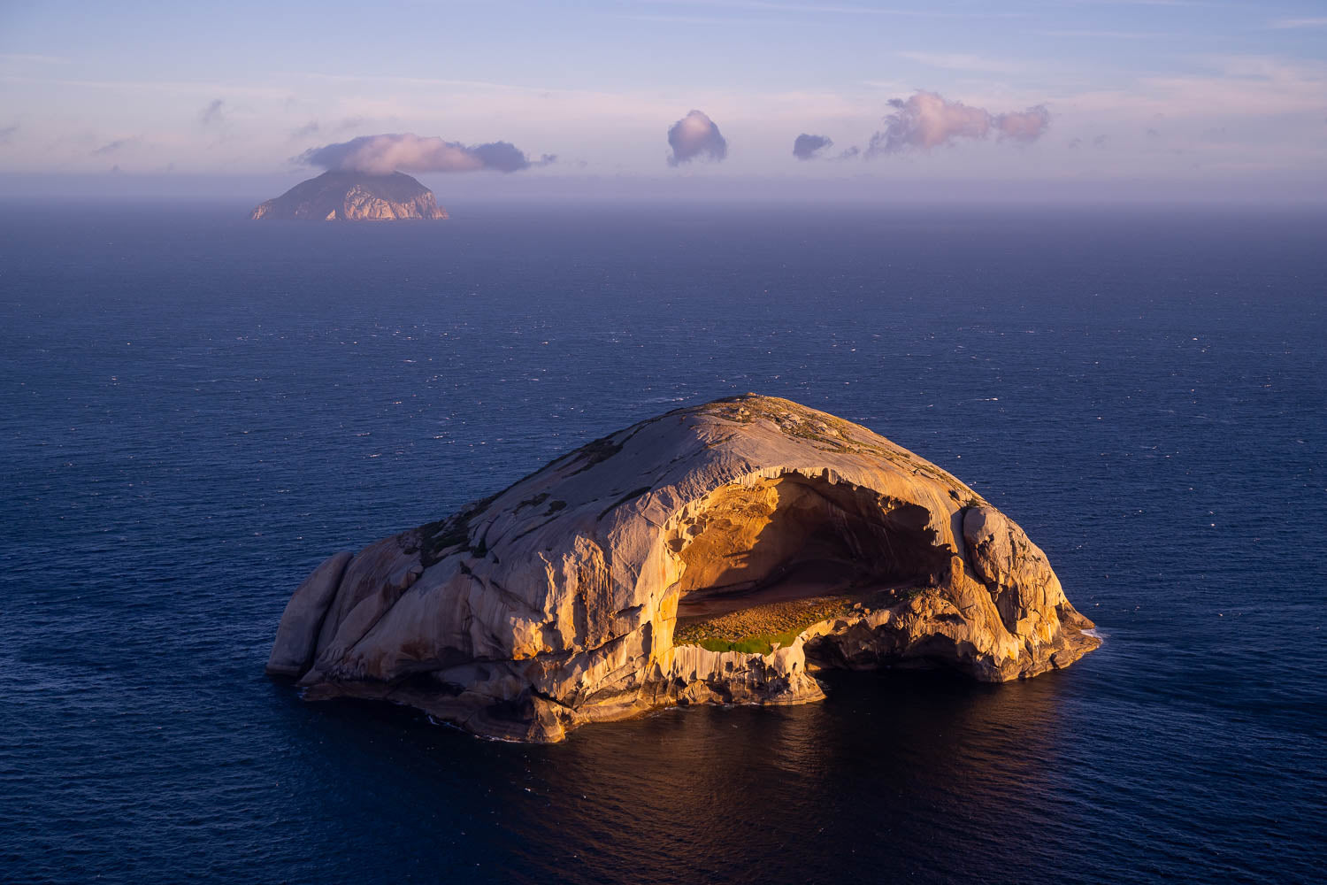 Scull Rock and Rodondo island, Wilson's Promontory