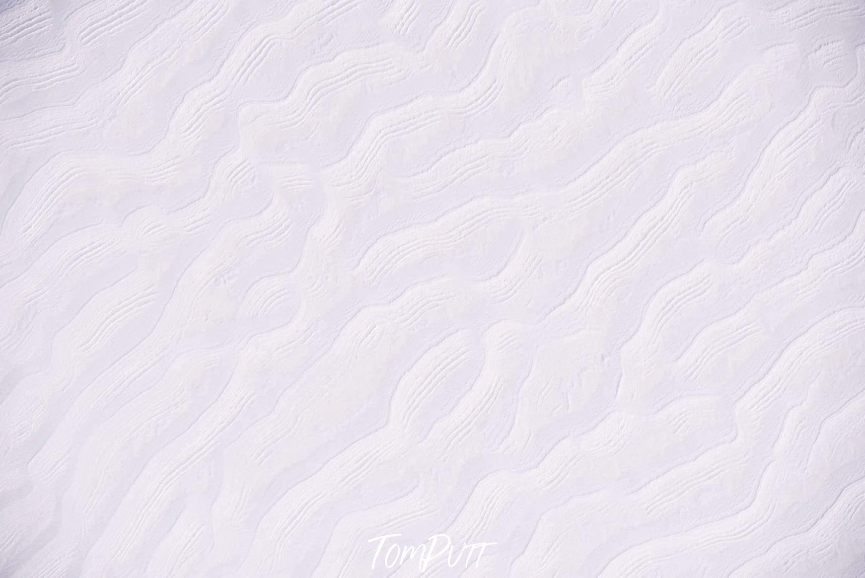 Static lining texture on the snow, Snow Ripples - Snowy Mountains NSW