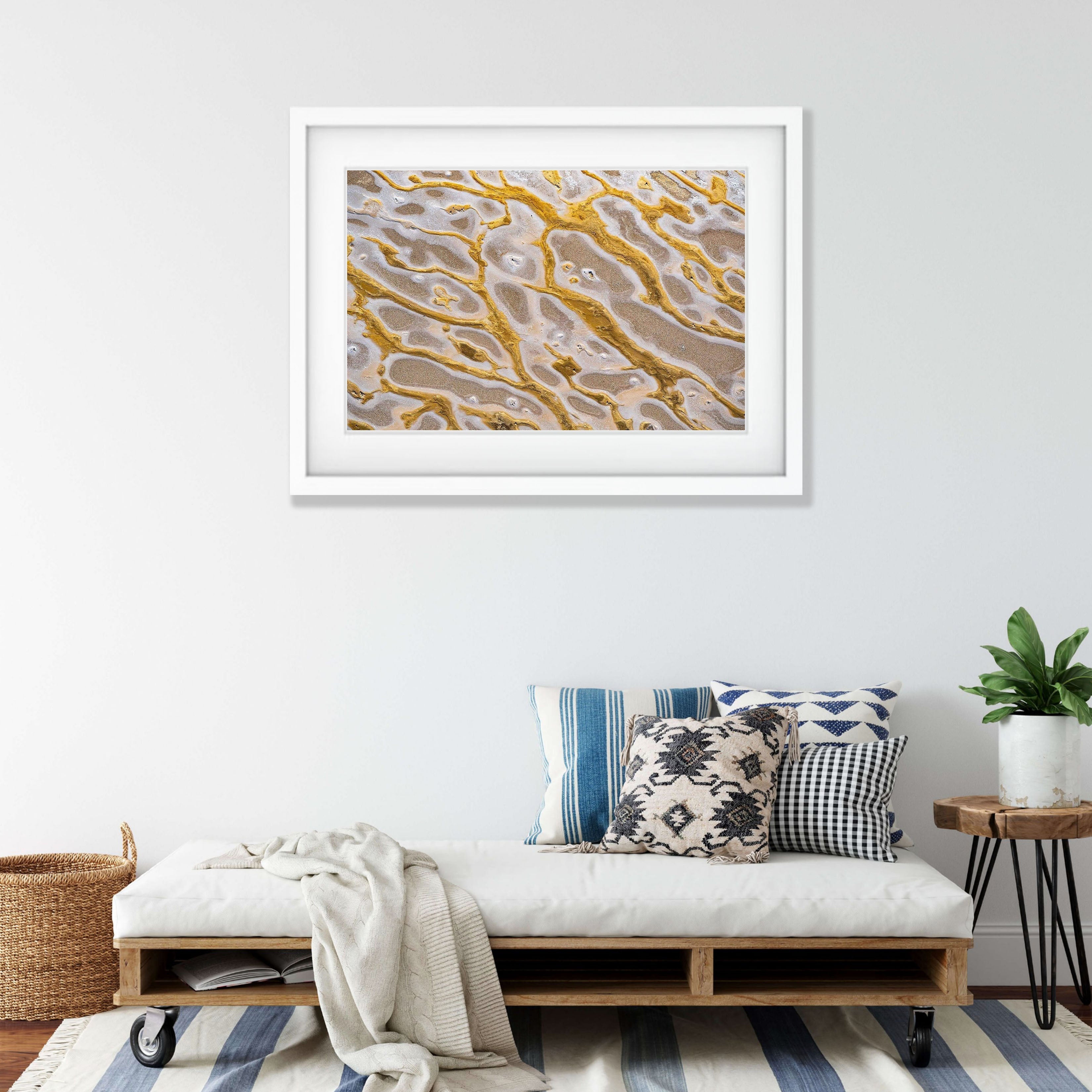 Veins of Gold, Lake Eyre North