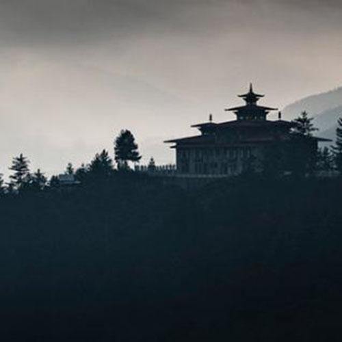 BHUTAN LANDSCAPE PRINTS - TOM PUTT