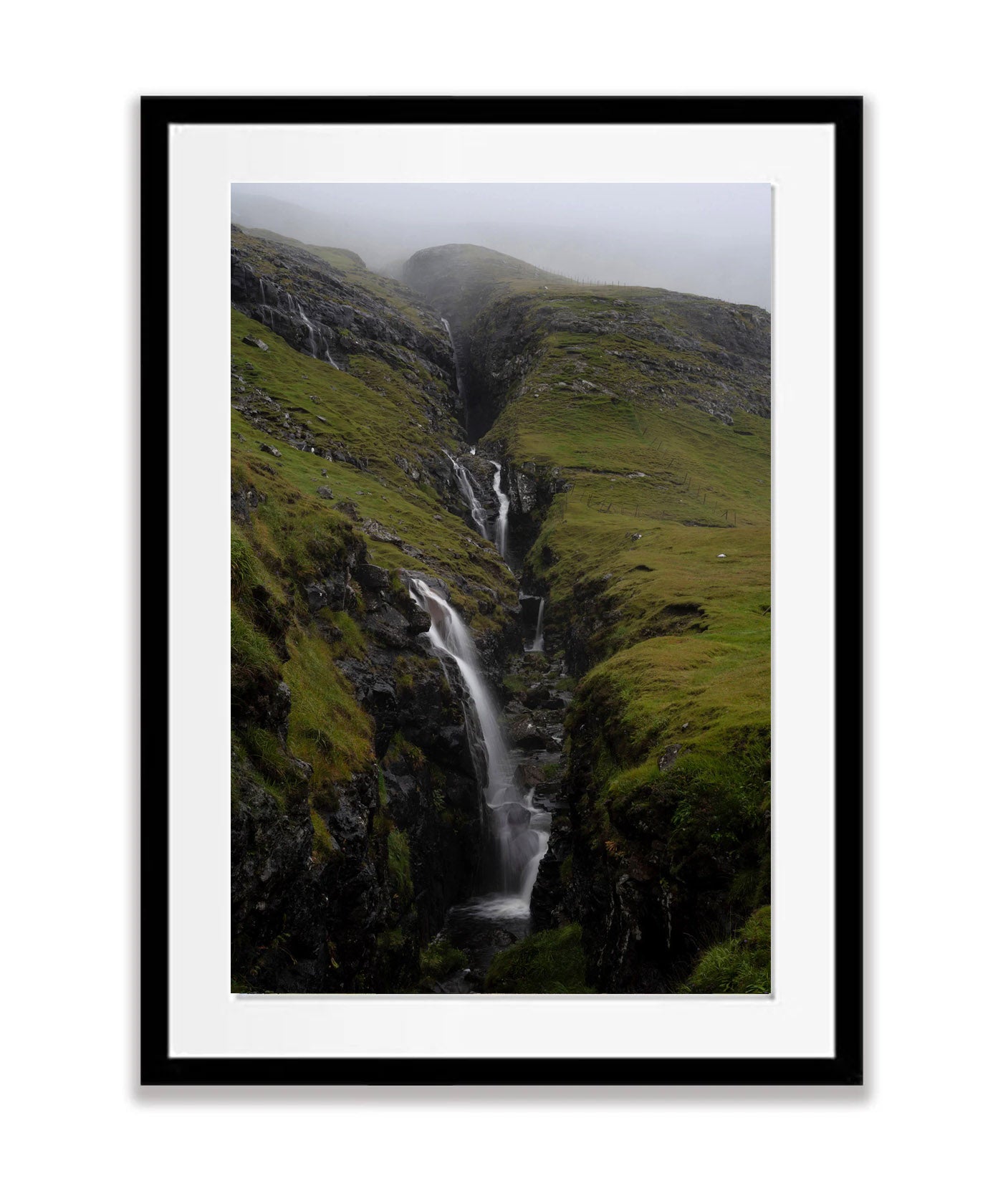 Funningsfjørður Waterfall, Faroe Islands