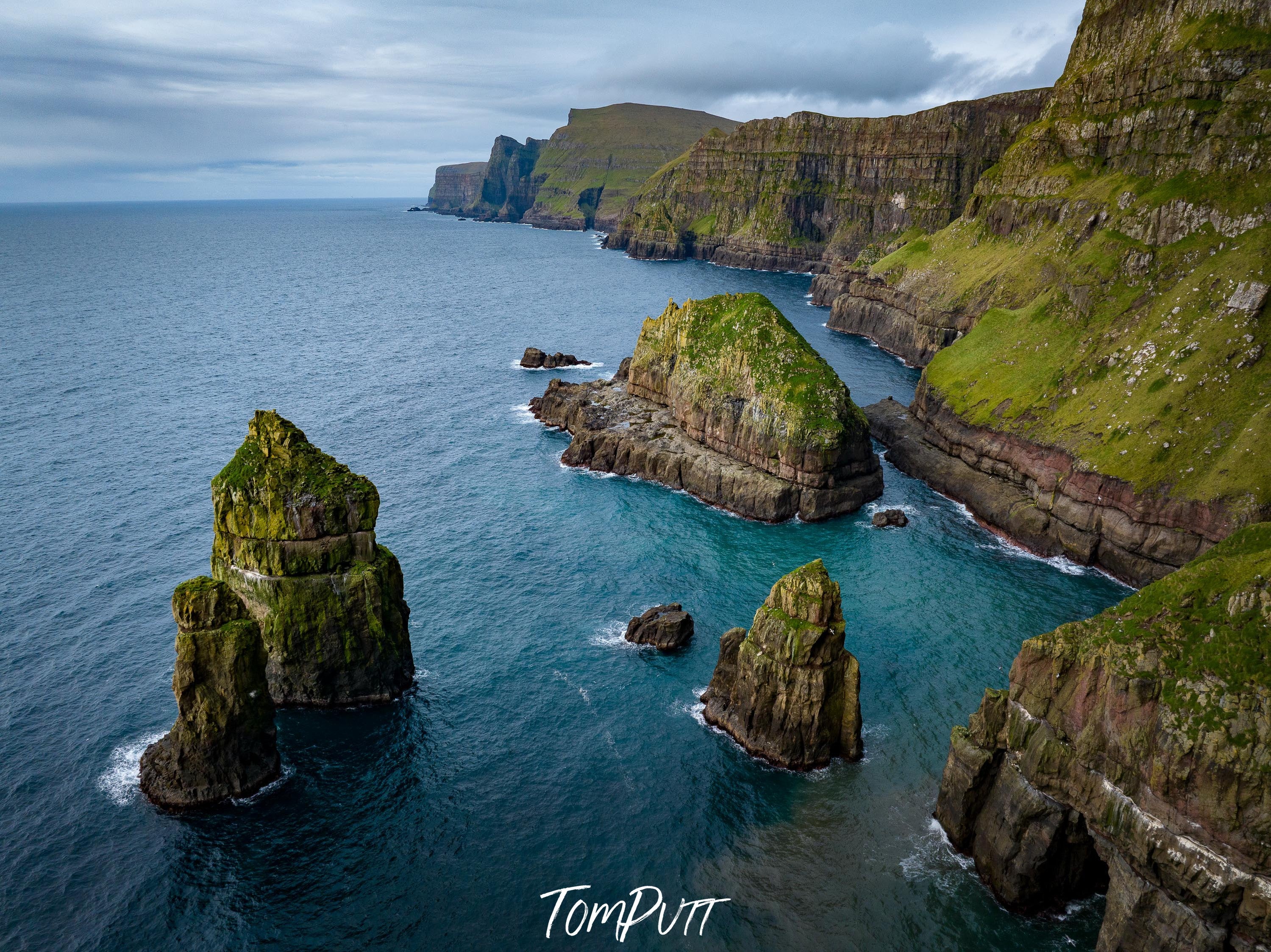 Lopra Seacliffs, Faroe Islands