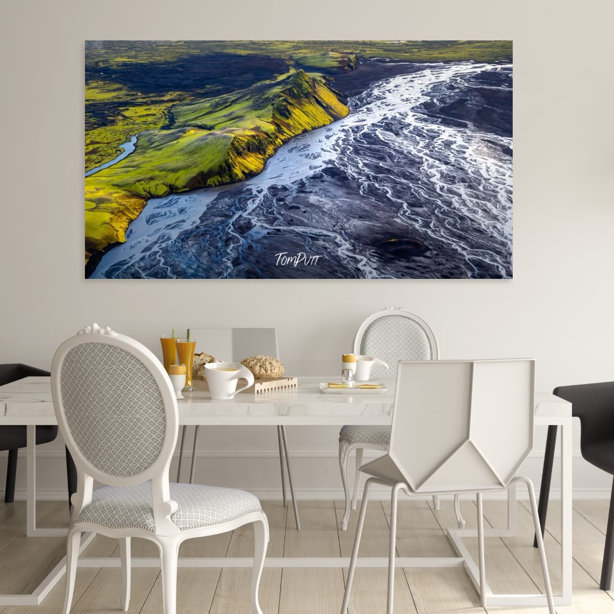 Colour Separation, Iceland