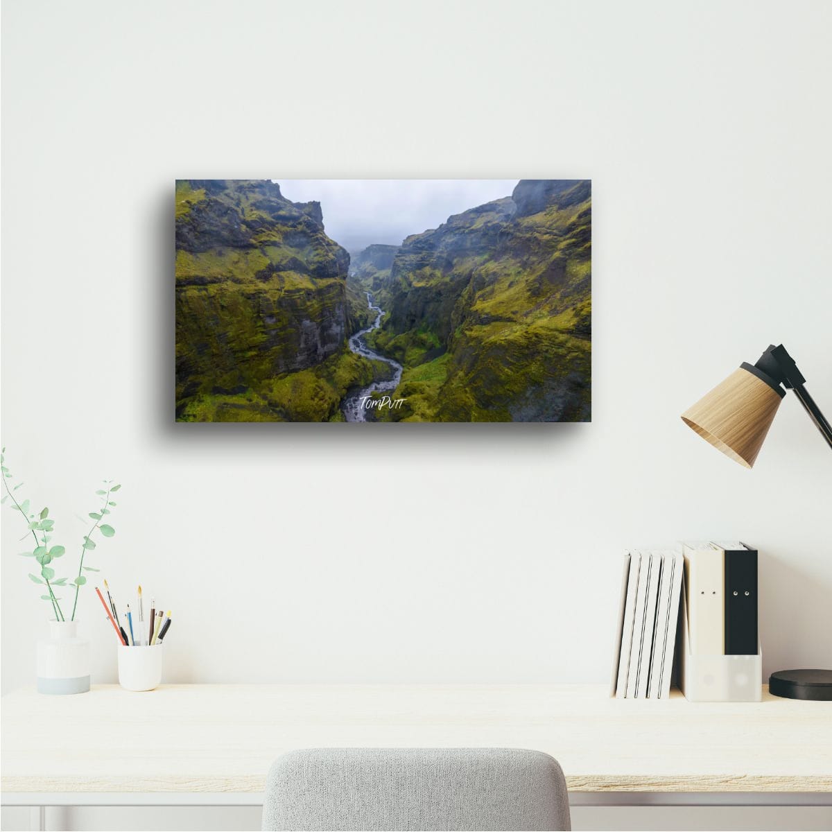 Mulagljufur Canyon Mist, Iceland