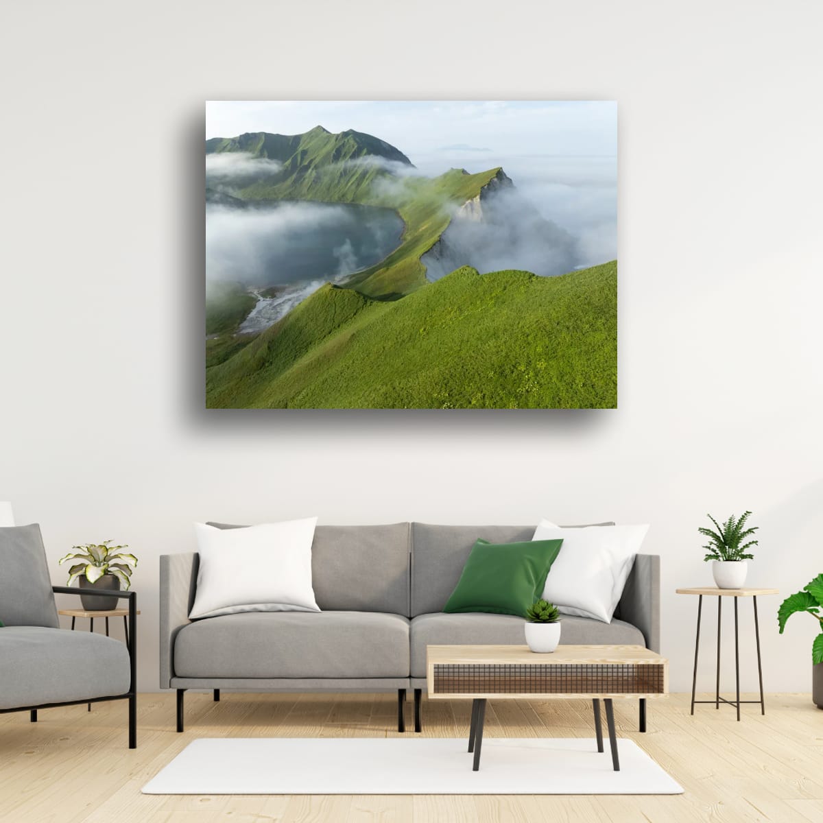 Misty Green Crest