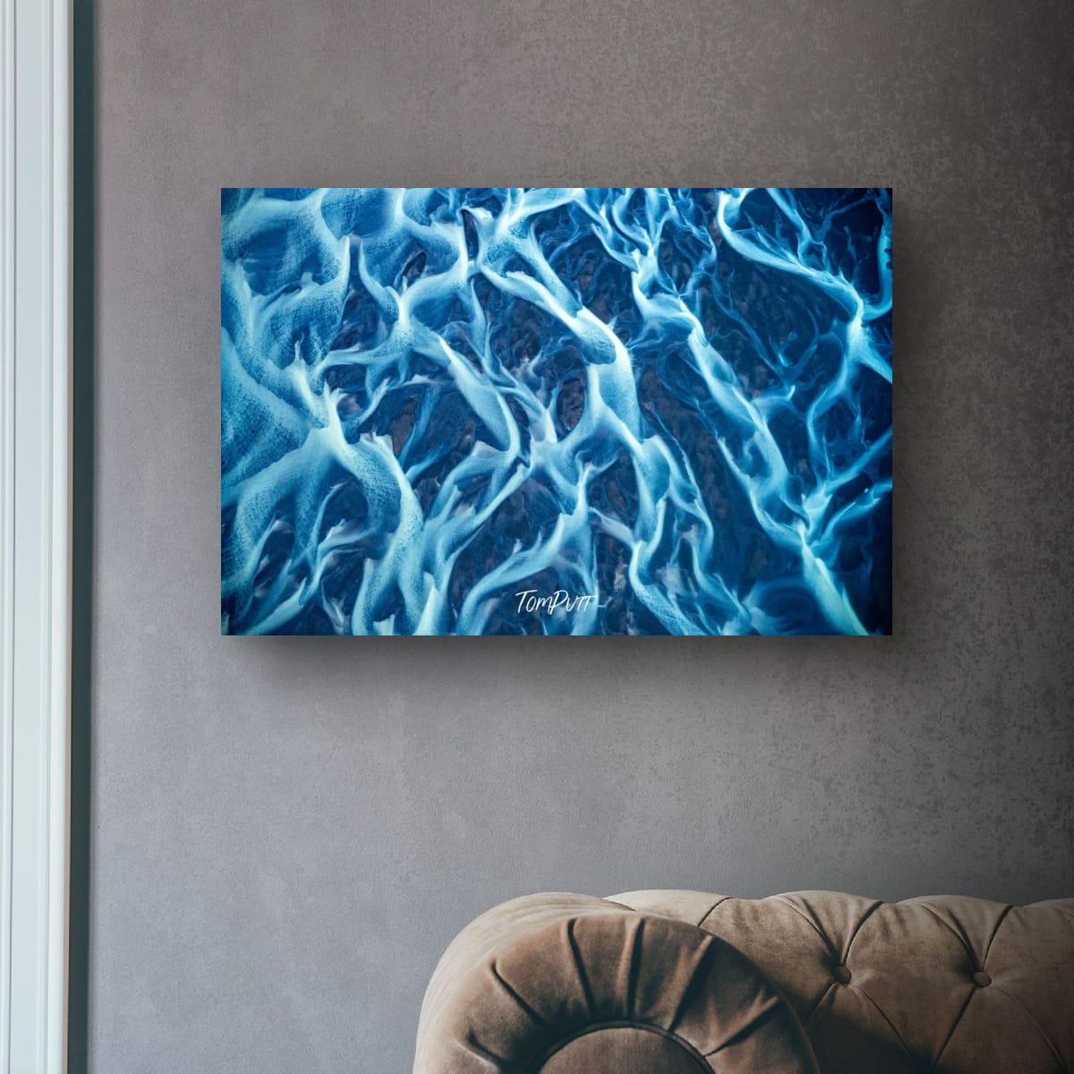 Blue Symphony, Iceland