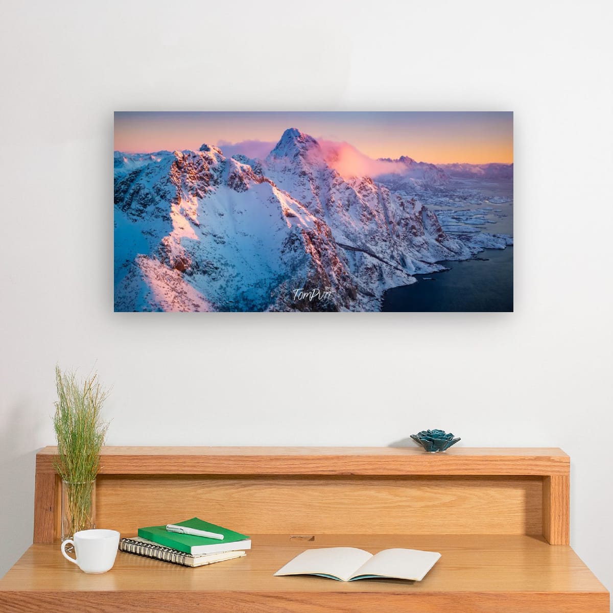 Sunset Peaks, Lofoten