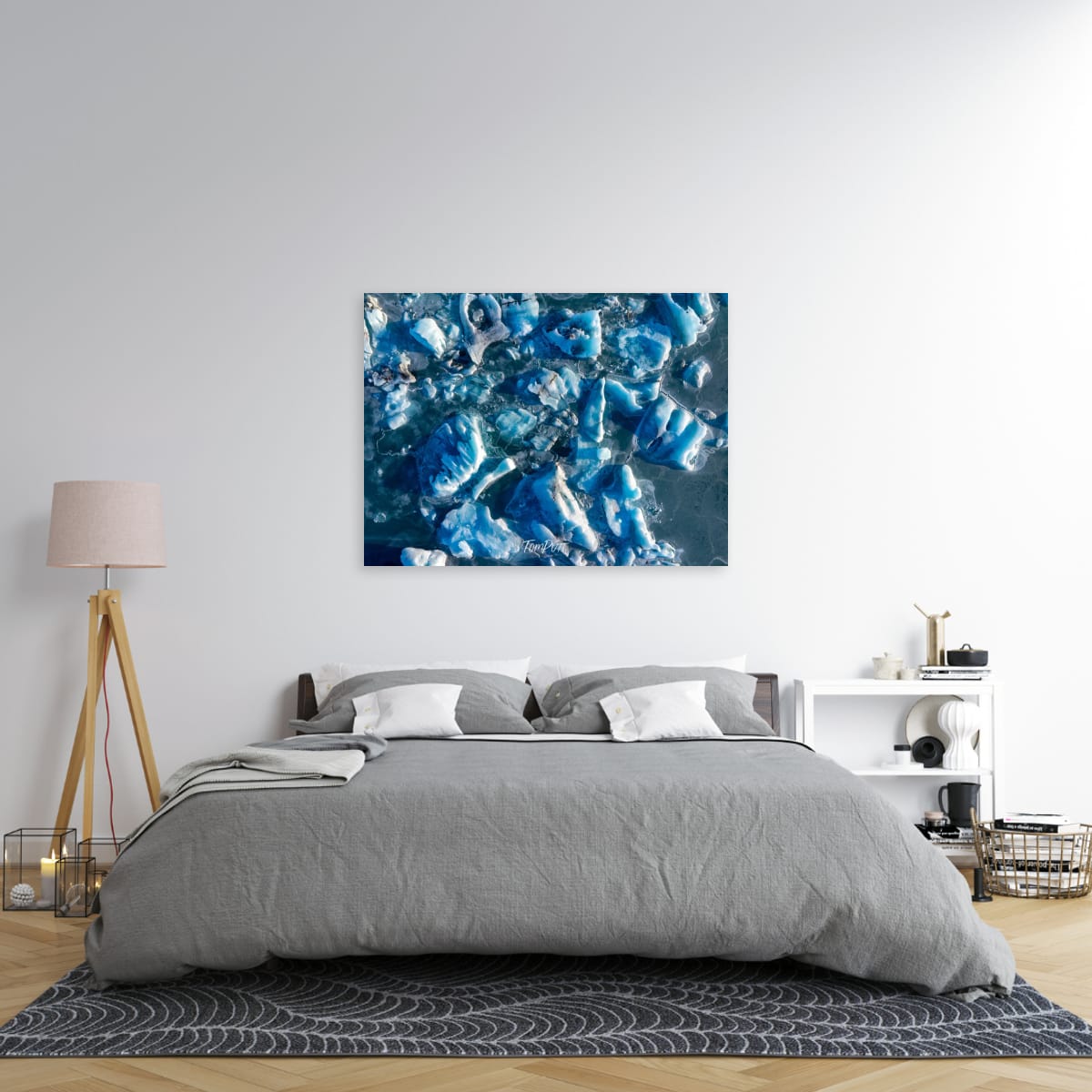 Shades of Blue, Iceland