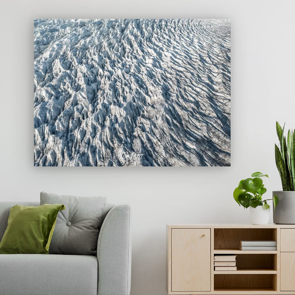 Frozen Waves, Iceland