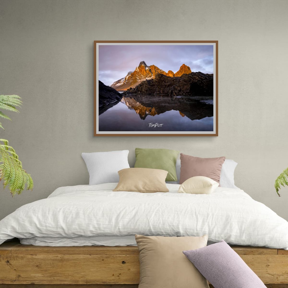 Icelandic Peaks
