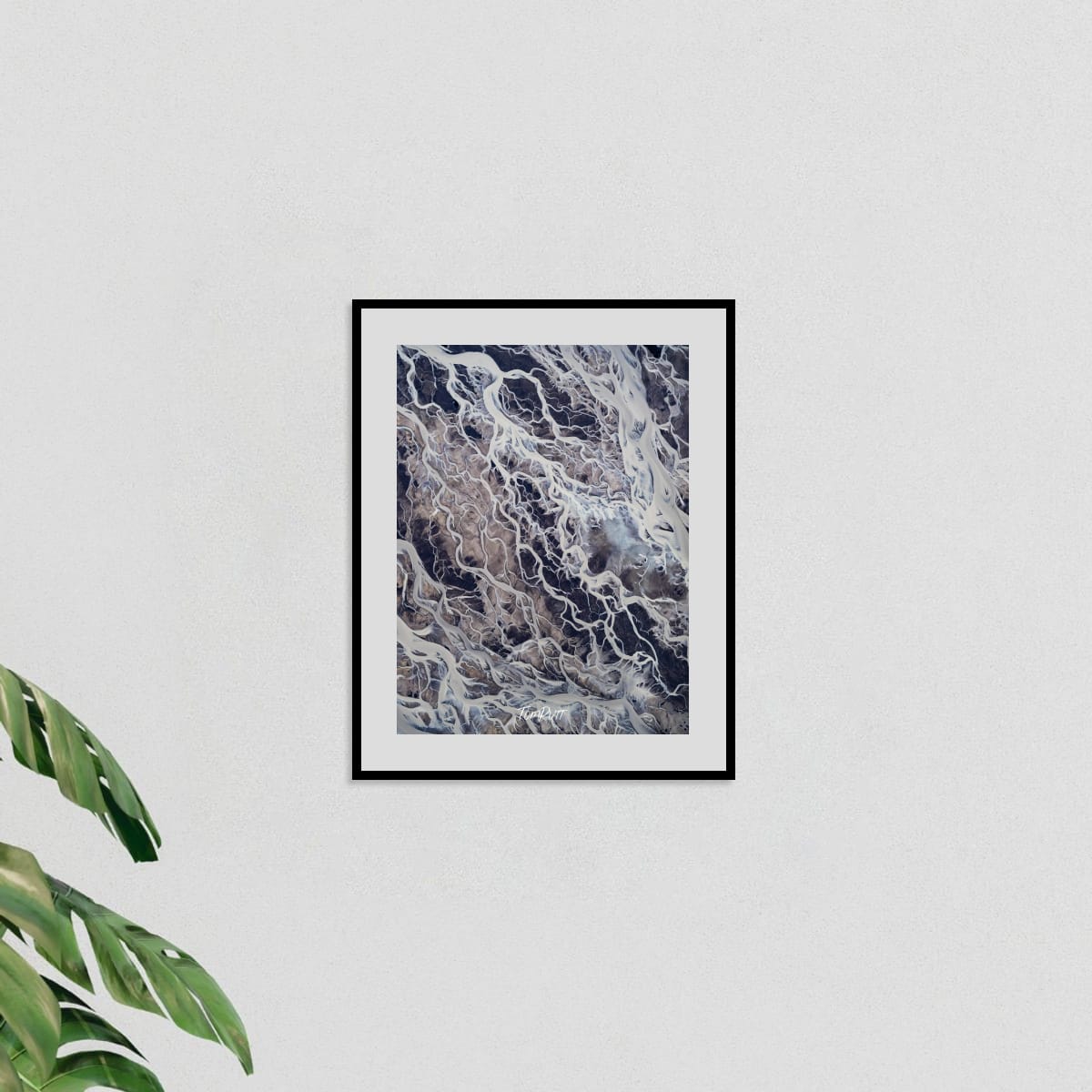 Aerial Whispers, Iceland