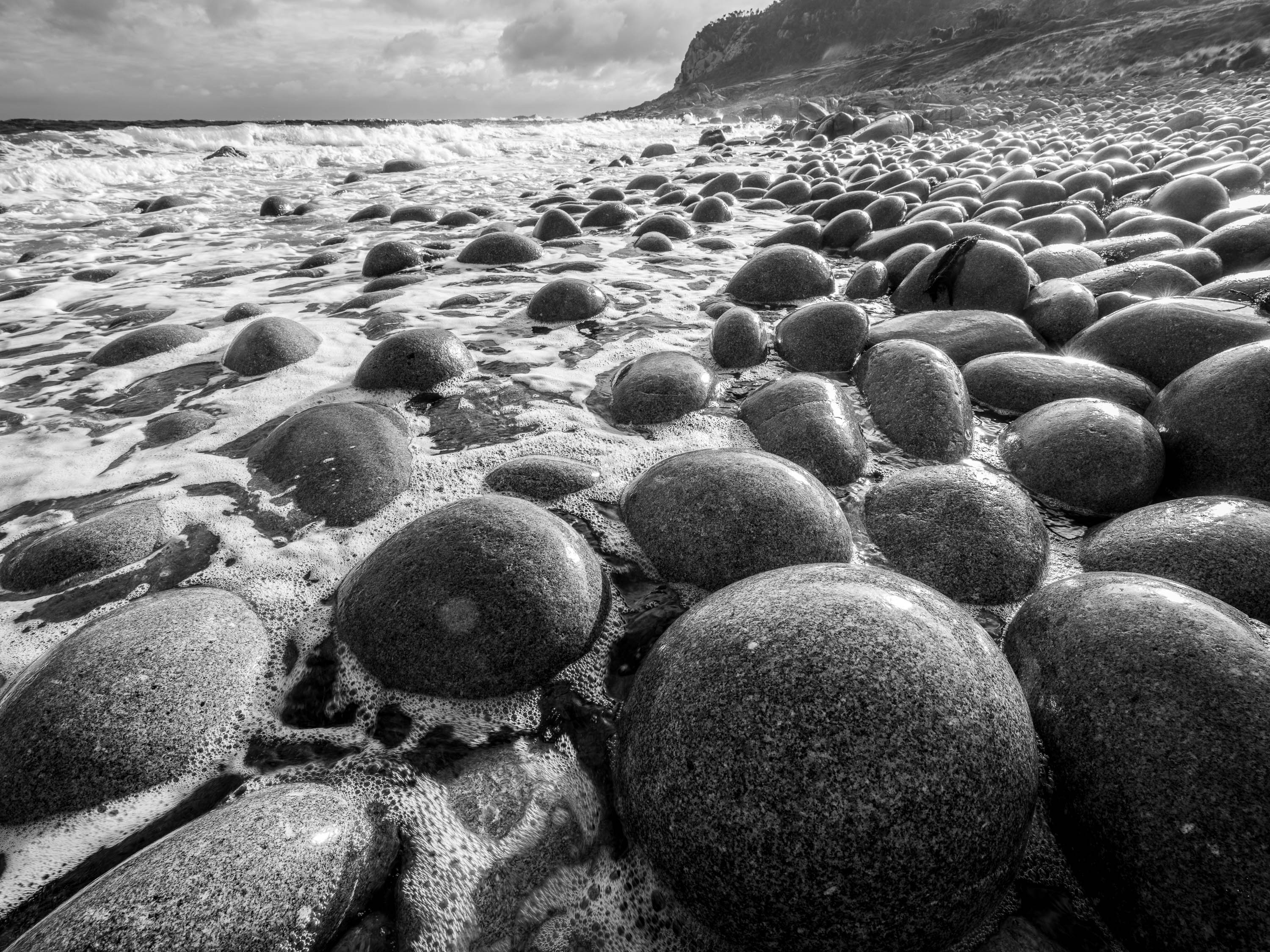 Boulders Egg Beach, Flinders Island, Tasmania