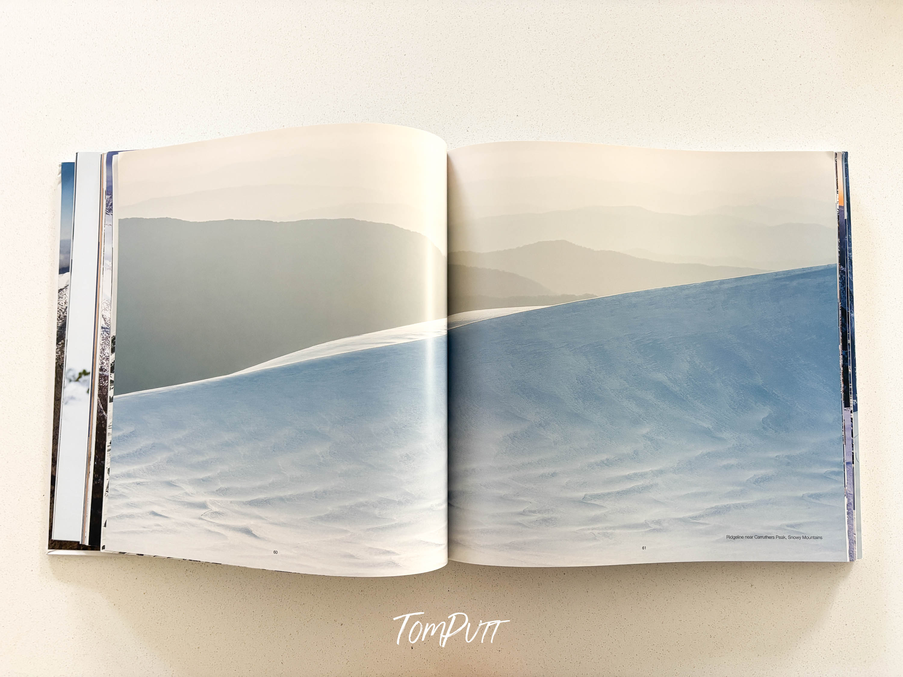 SNOW - The Snow Landscapes of Australia QR