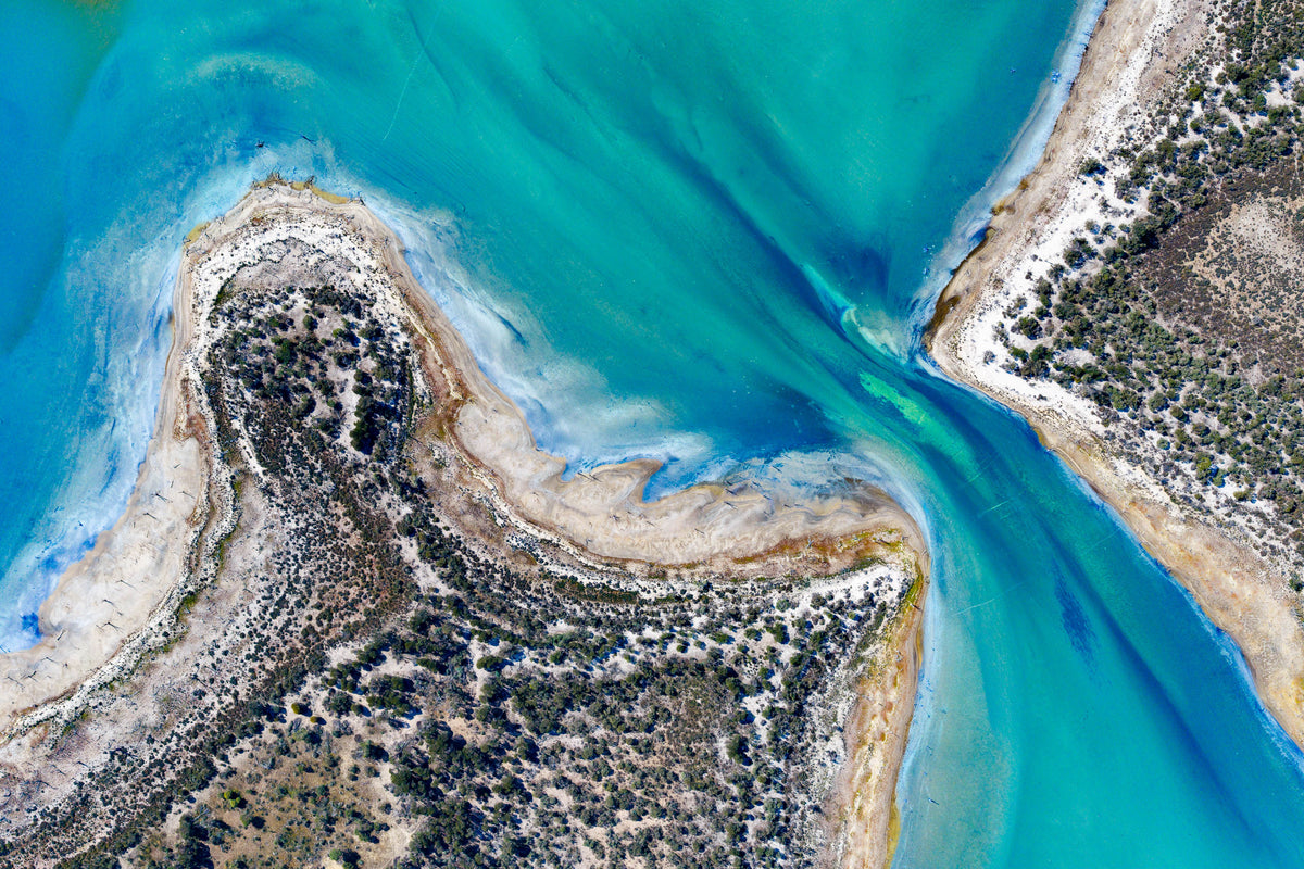 Cyan Straight, Western Australia