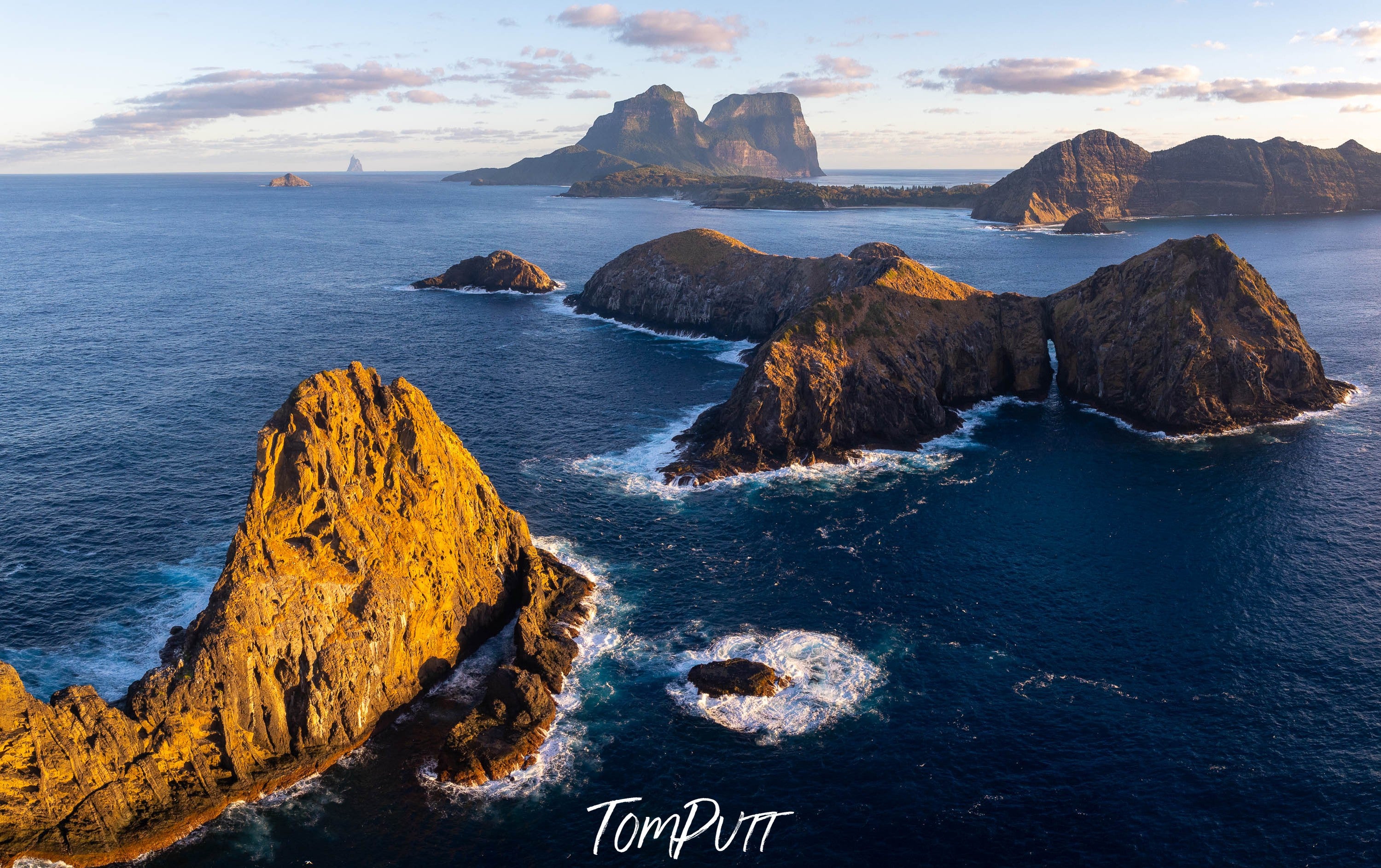 Sunset over the Admiralty Group, Lord Howe Island