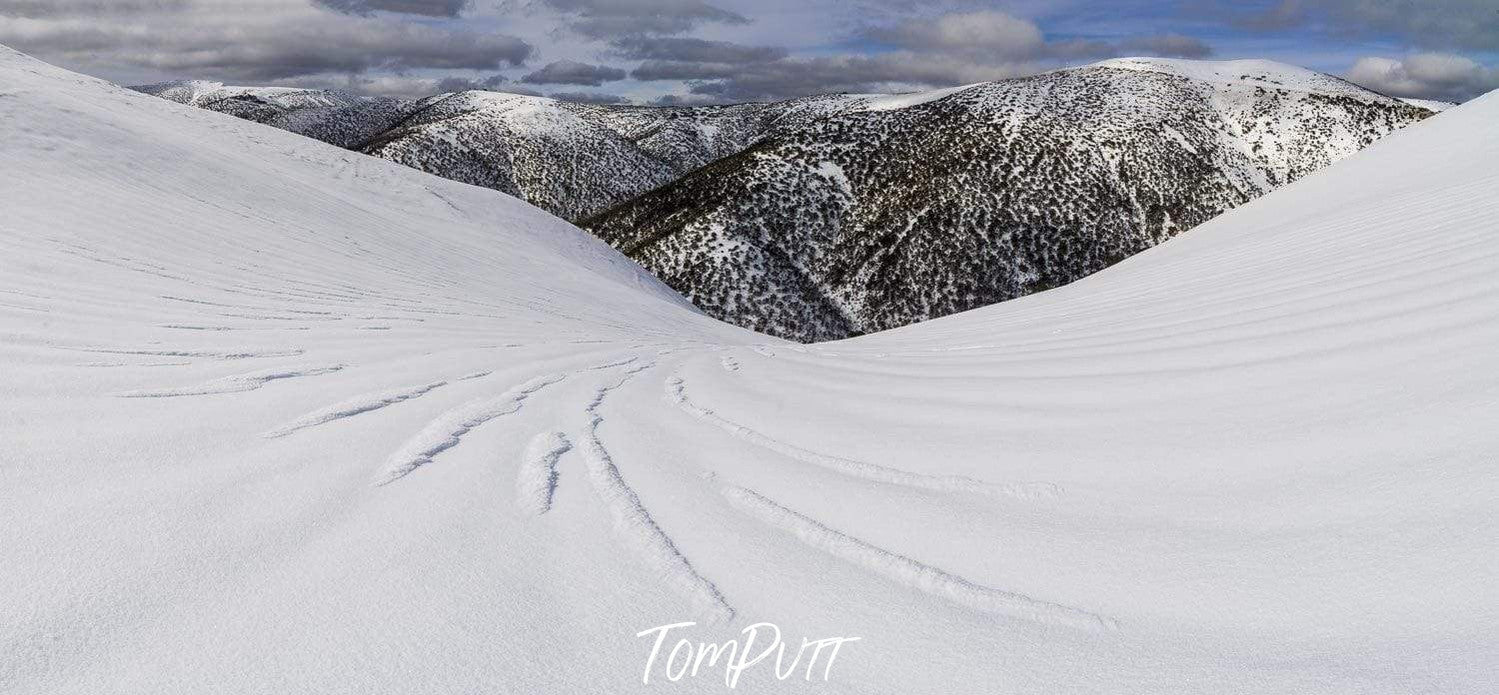 The Razorback Ridge, Victoria-Tom-Putt-Landscape-Prints