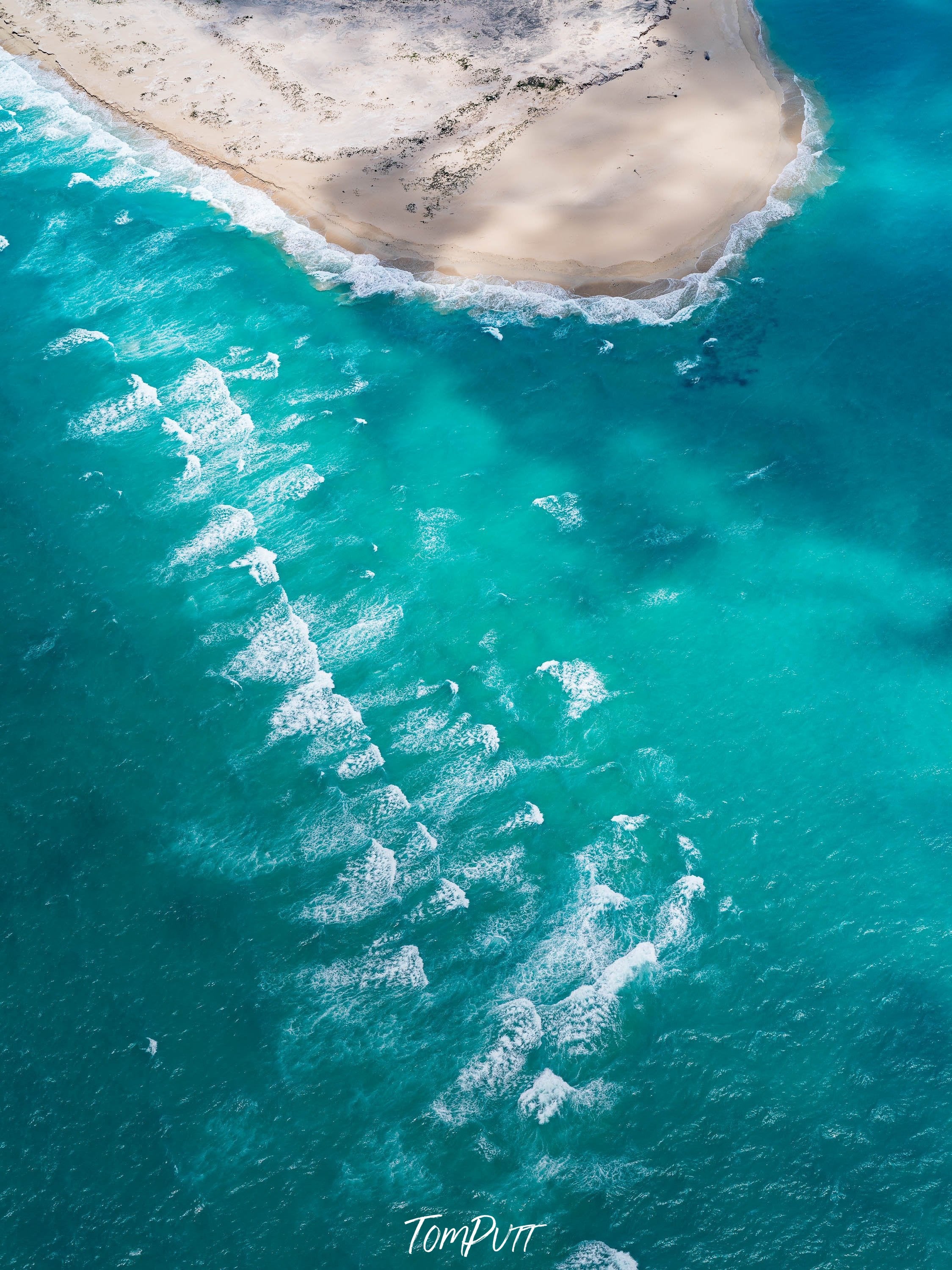 Aerial view of the green sea corner with an island having sand on it, Broome No.43