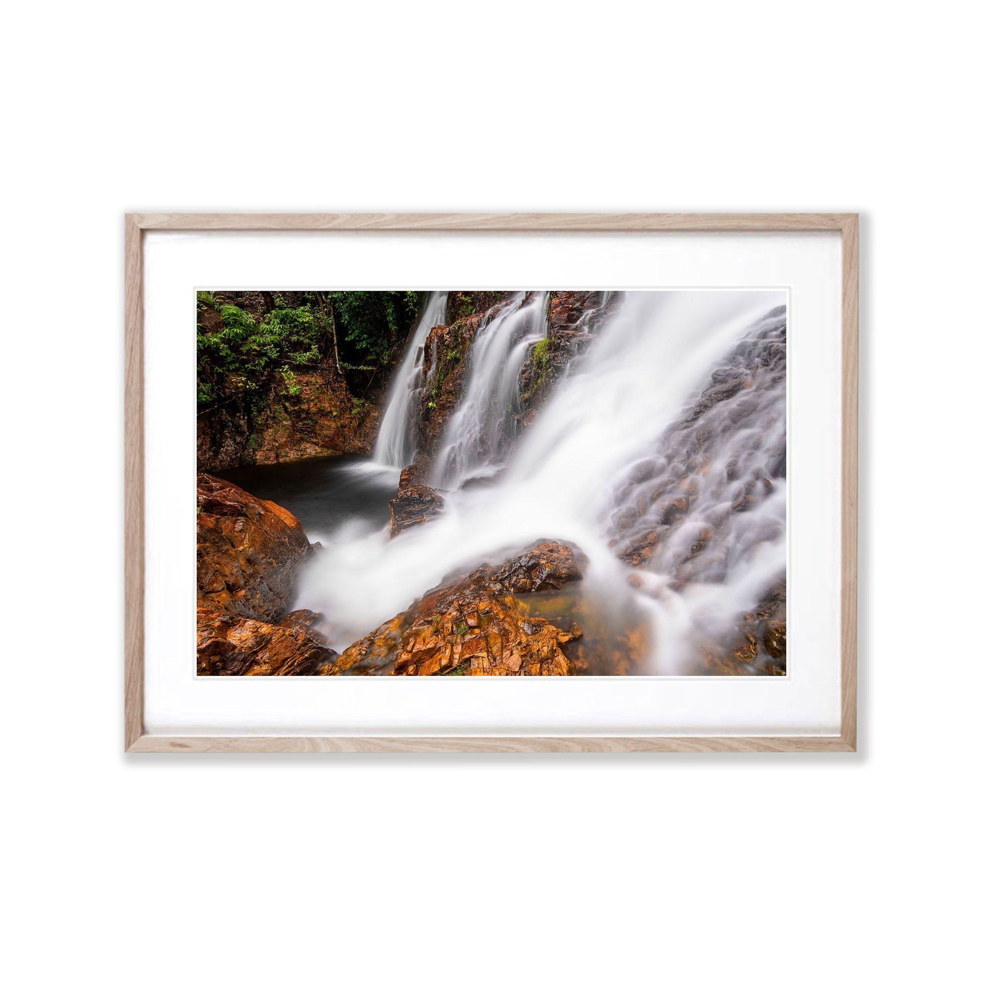 MID TJAETABA FALLS, LITCHFIELD NATIONAL PARK, NORTHERN TERRITORY