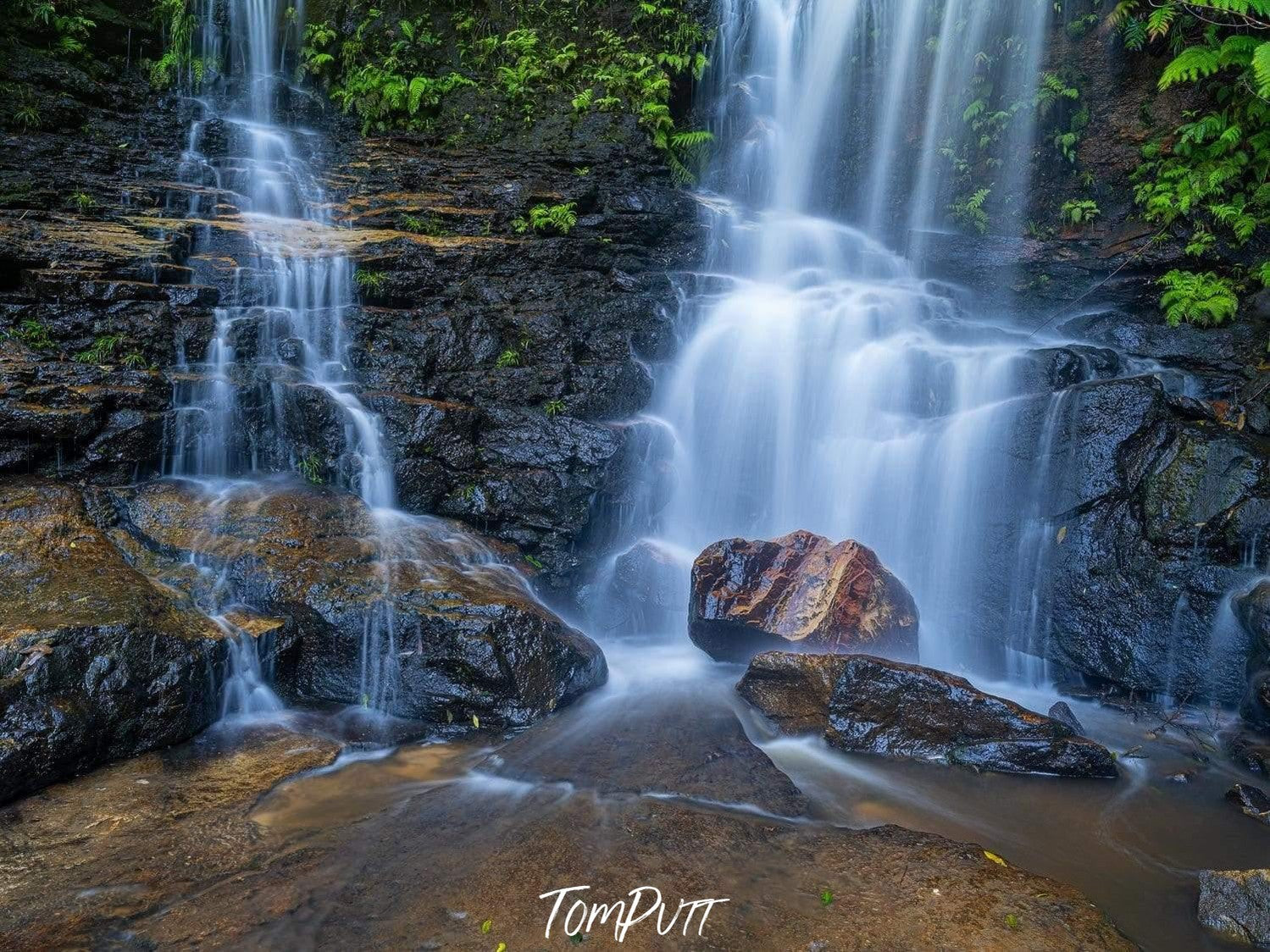 Waterfalls from a green mound, Petit Blue - Blue Mountains NSW