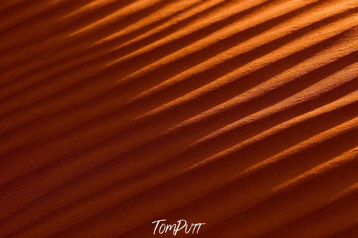 Long natural lines of sand on the desert, Red Ripples - Outback Australia