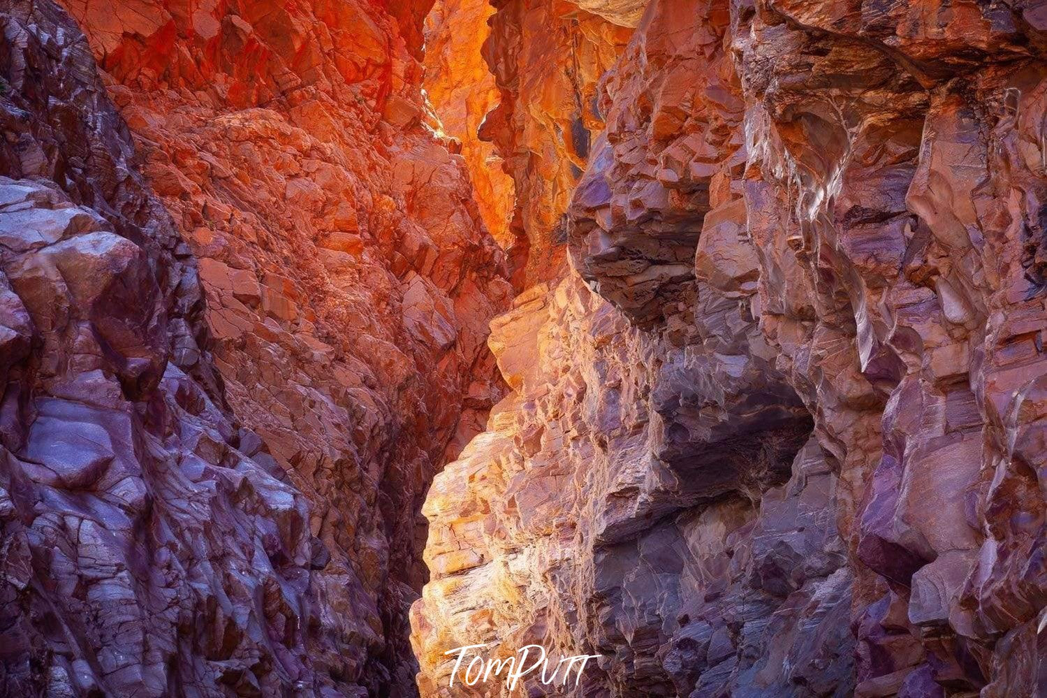 Tow red-bricked long mountain walls, Redbank Gorge Glow - West Macdonnell Ranges, NT