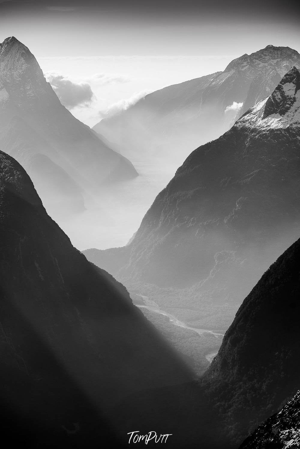 Dark giant mountains sequence, New Zealand #33